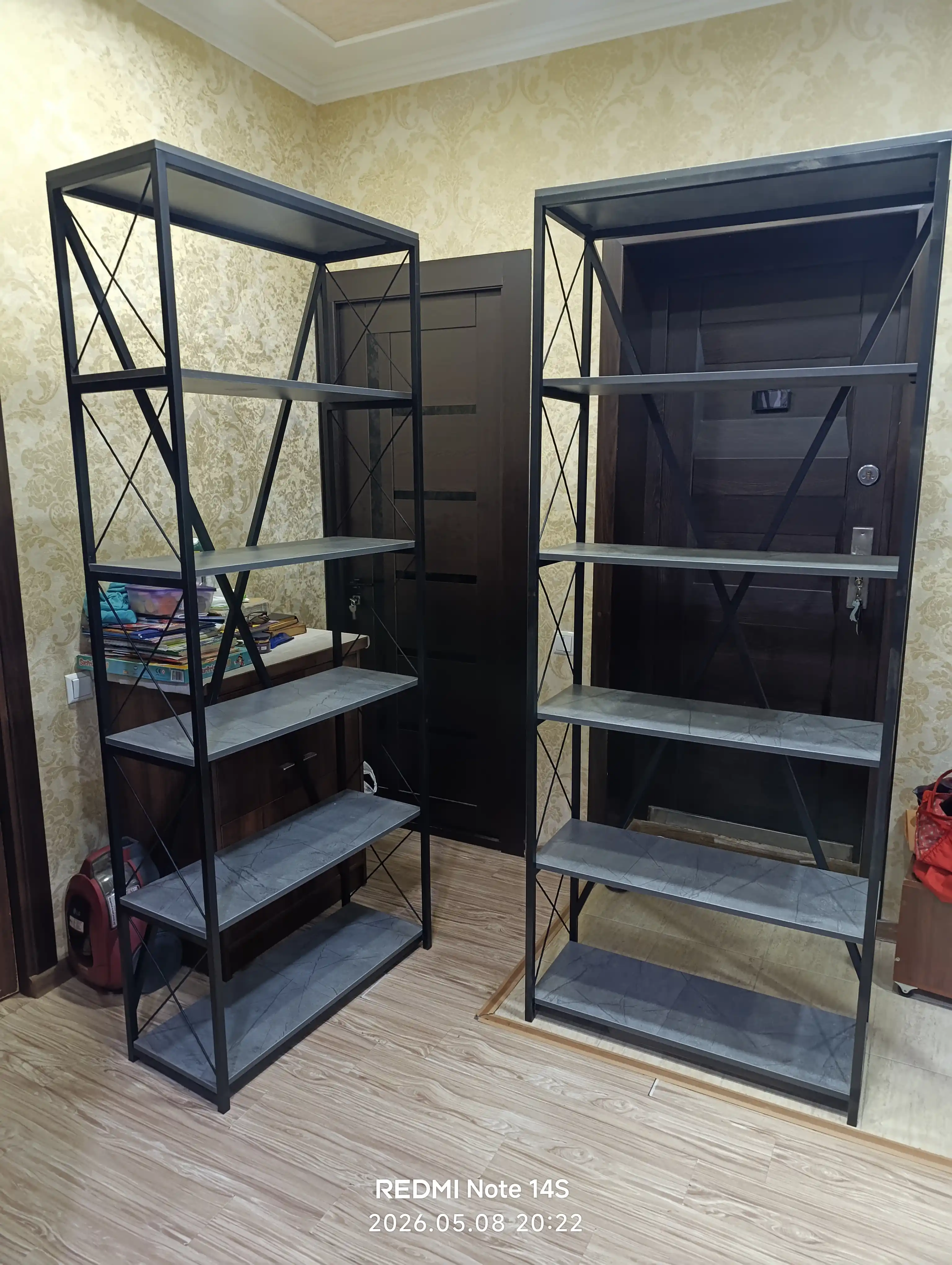 Stellaj, loft tokchalari, javonlar, uy uchun, ofis uchun, ko‘ngilochar markazlar uchun