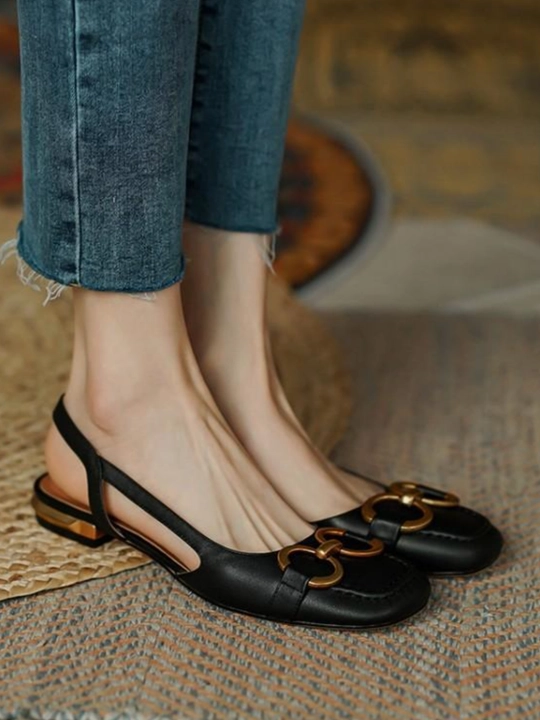 Ayollar uchun bosonojkalar, ayollar yozgi tuflilar sandal
