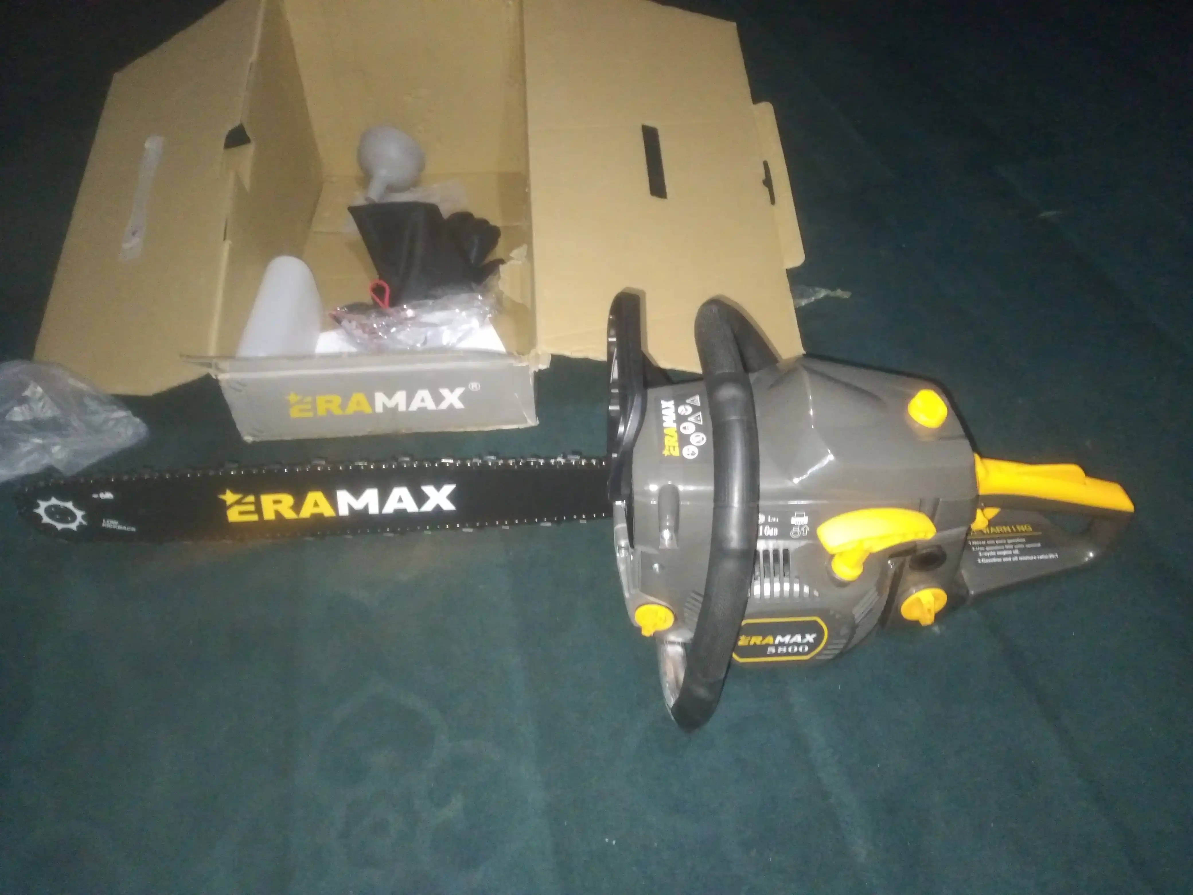 Matorli arra , ERAMAX 5800 benzinli zanjirli arra, pila professional