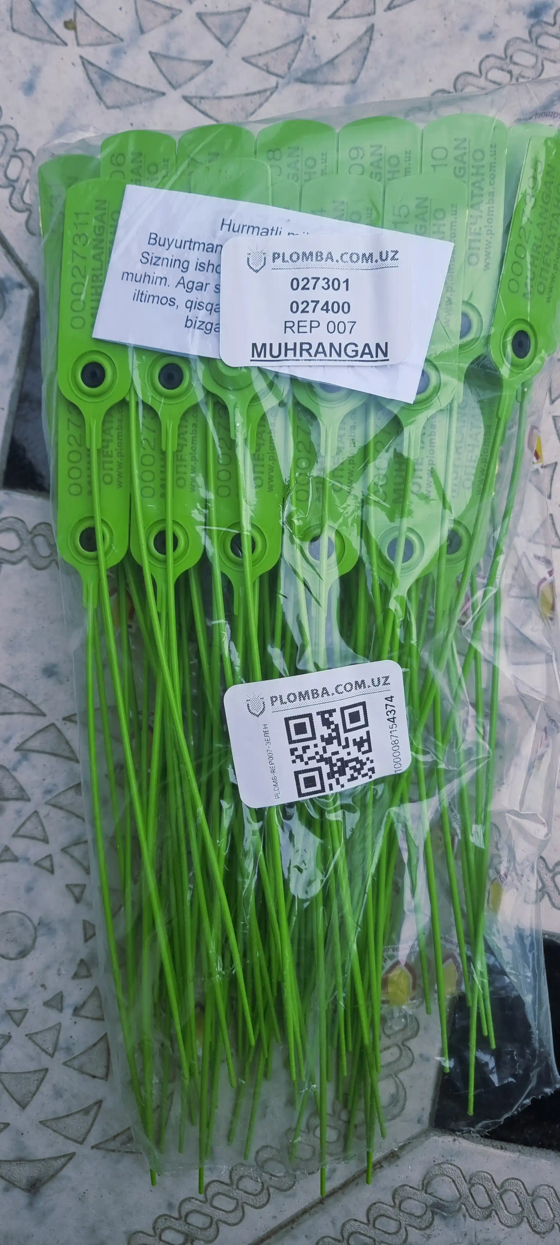 Plastik plombalar "REP 218" 40cm, qadoqda 100 dona