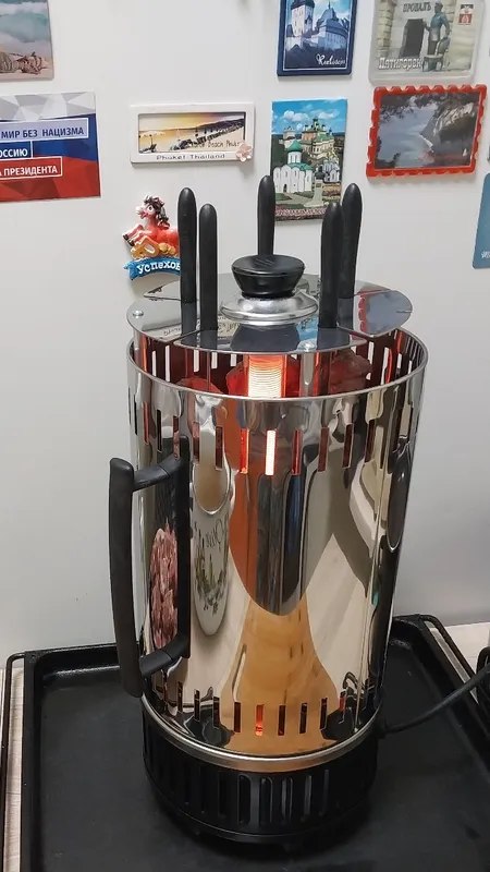 Vertikal elektr shashlik pishirgich, 8 shampur, tutunsiz uy grill, tez va qulay