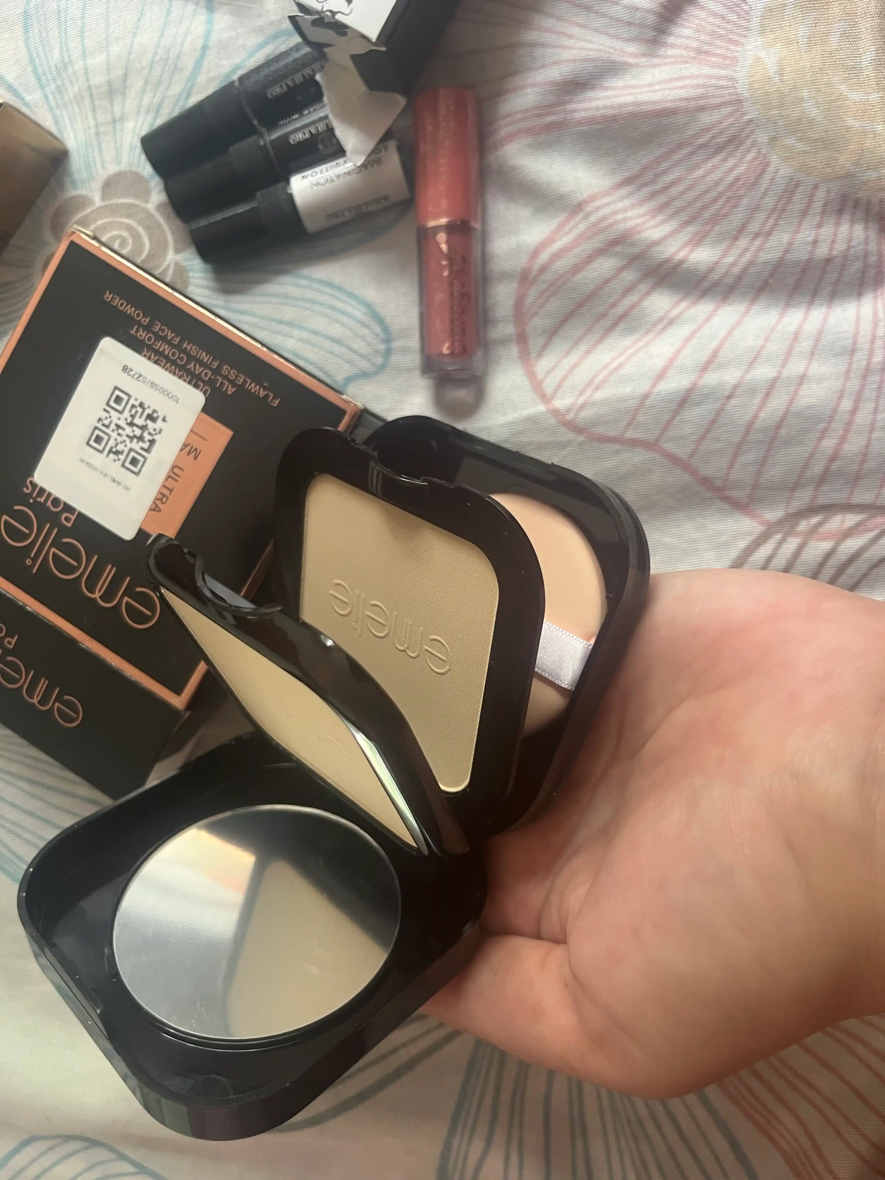 Пудра для лица Emelie BB/HD компактная Matte Powder, SPF, матовая, стойкая