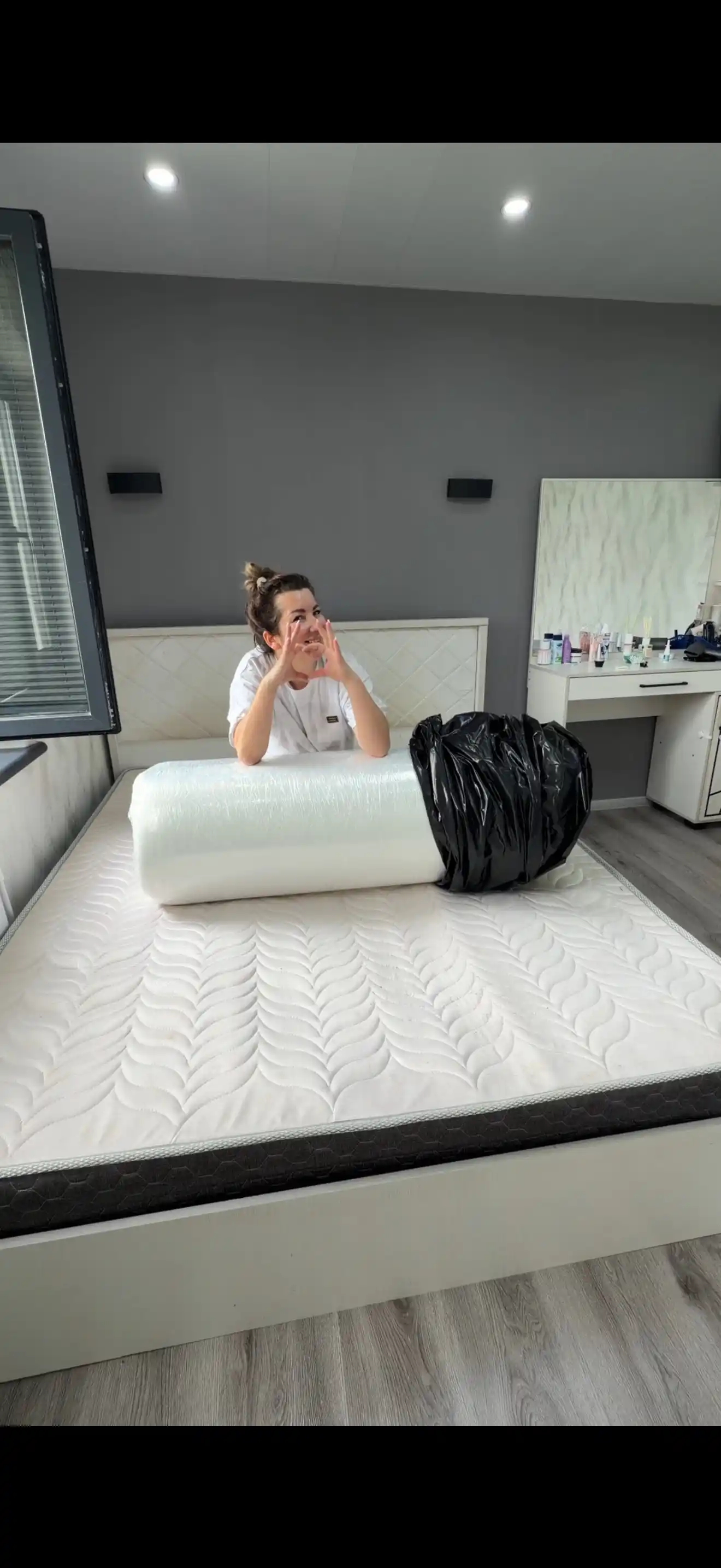 SONOX Lux Massage ortopedik prujinasiz to‘shak, 19 sm, o‘rtacha qattiqlikda