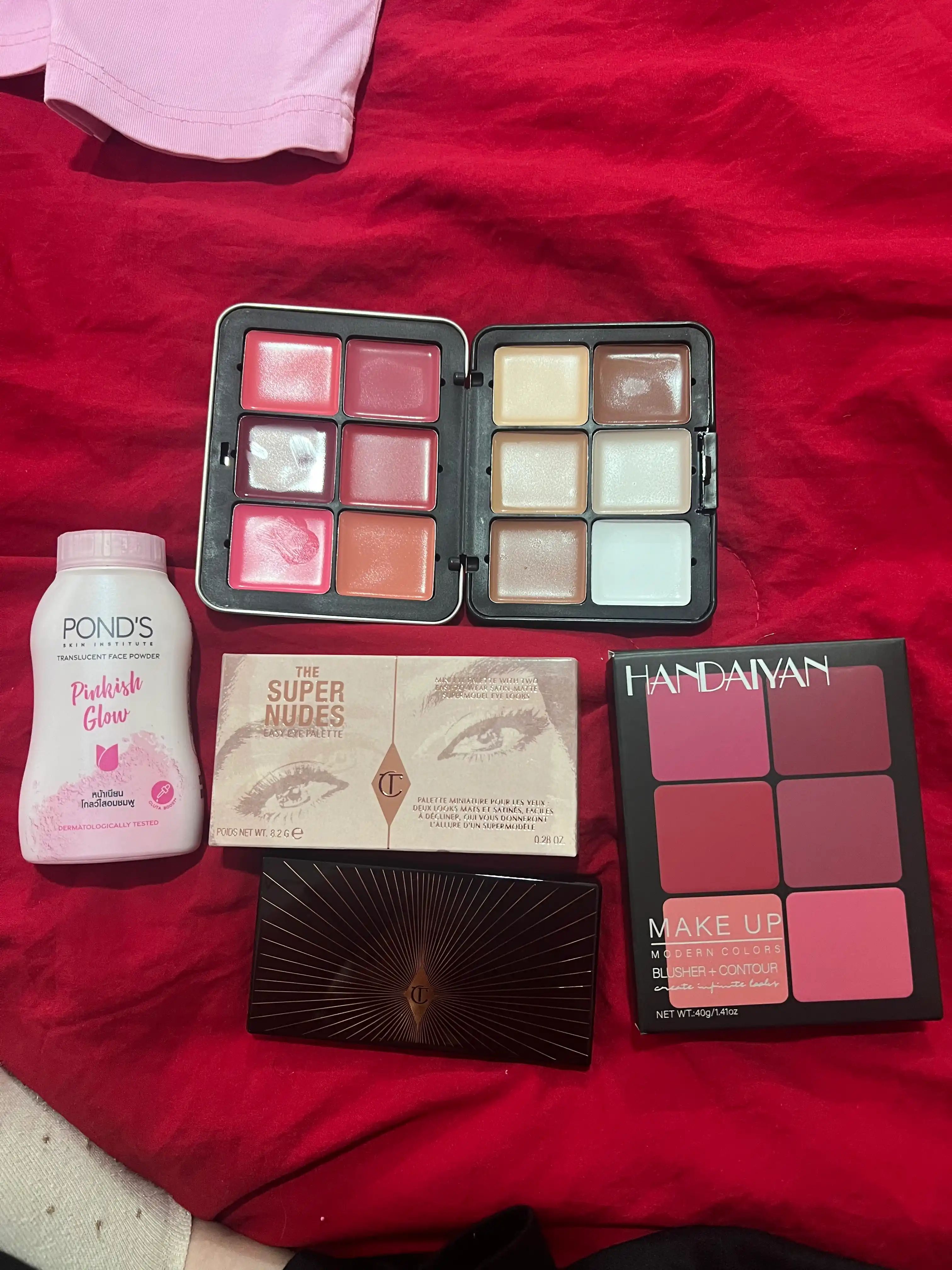 Ko'z uchun tenlar Easy Eye Palette, Charlotte Tilbury, Nudes