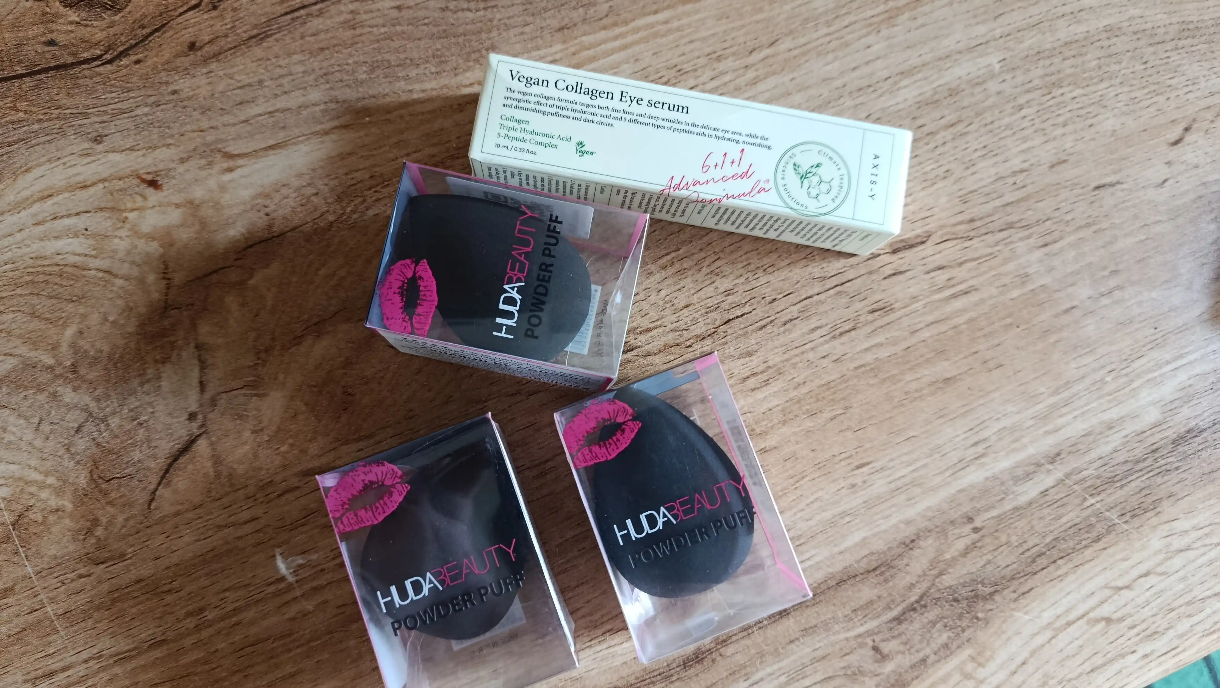 Tomchi shaklidagi, yuzni bo'yanish uchun sponj gubka, kosmetik shimgich