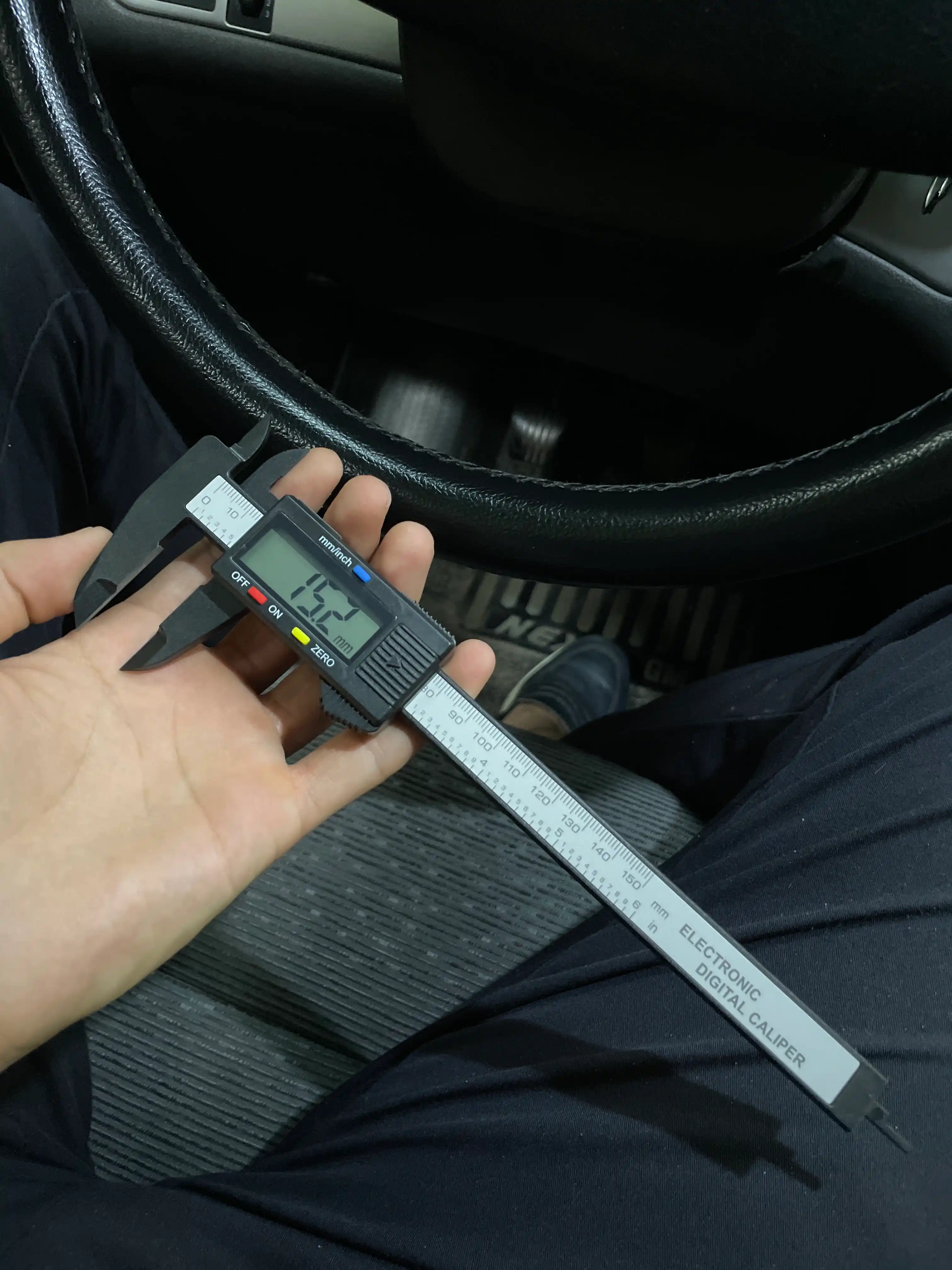 Kaliper plastik, 150 mm, elektron