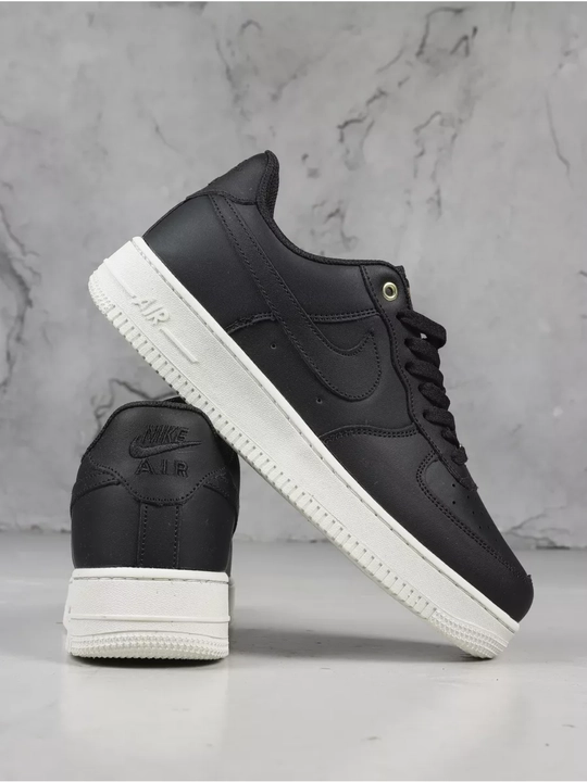 Nike air force, женские и мужские кроссовки, рекомендуется брать на 1 размер больше
