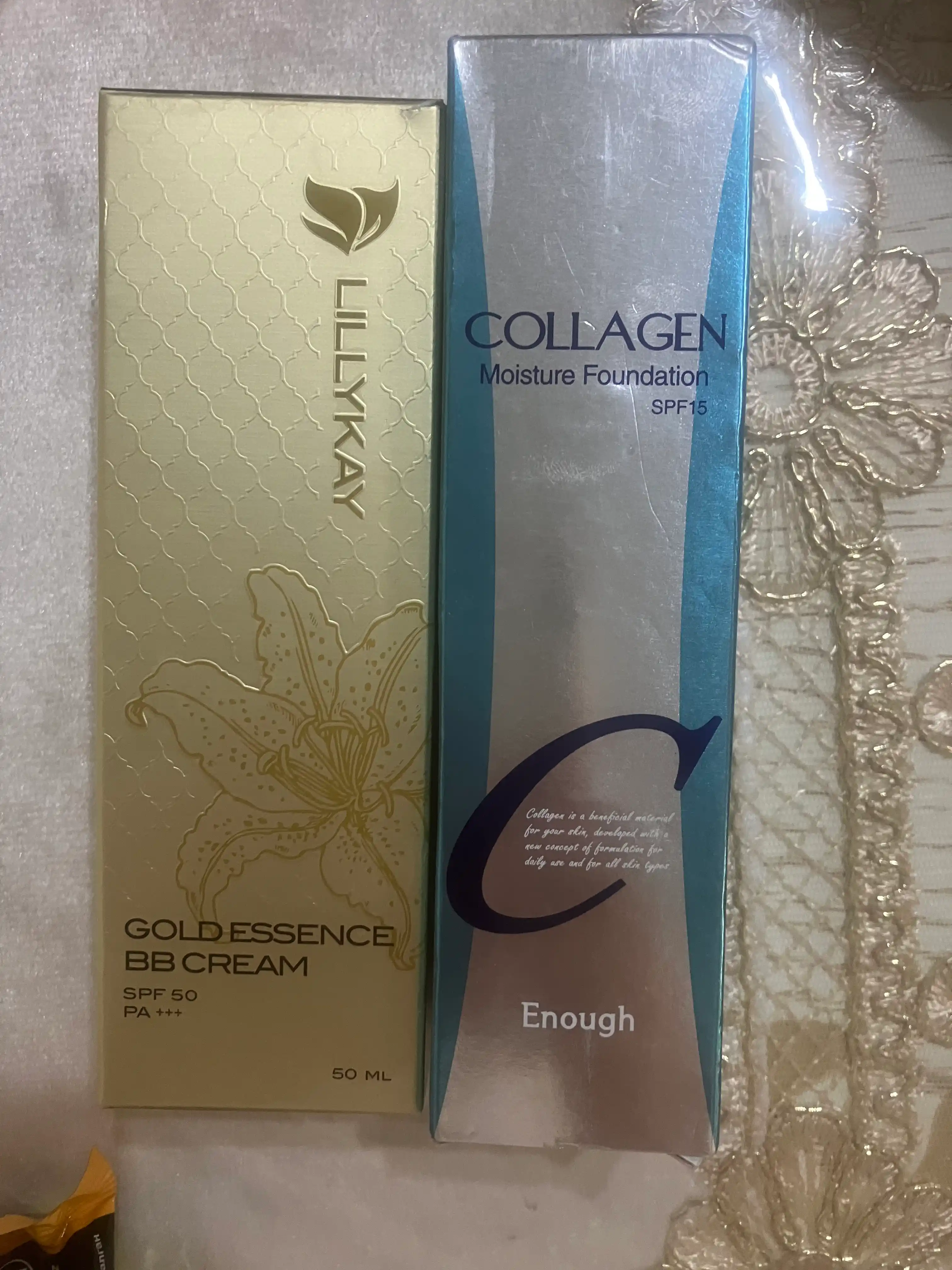 Namlovchi tonal kremi, kollagen bilan Enough Collagen Moisture Foundation, SPF15, 100 ml