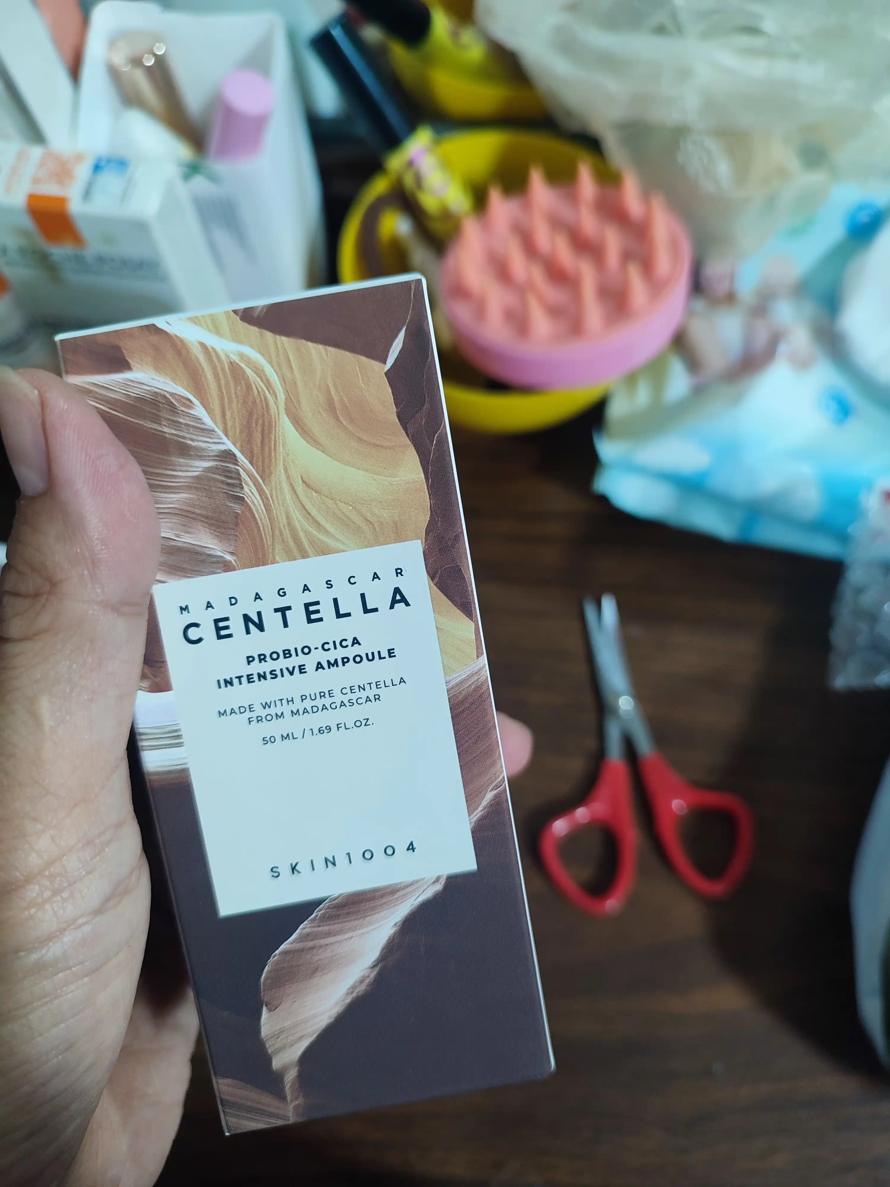 Сыворотка для лица восстанавливающая SKIN1004 Madagascar Centella Probio-Cica Intensive