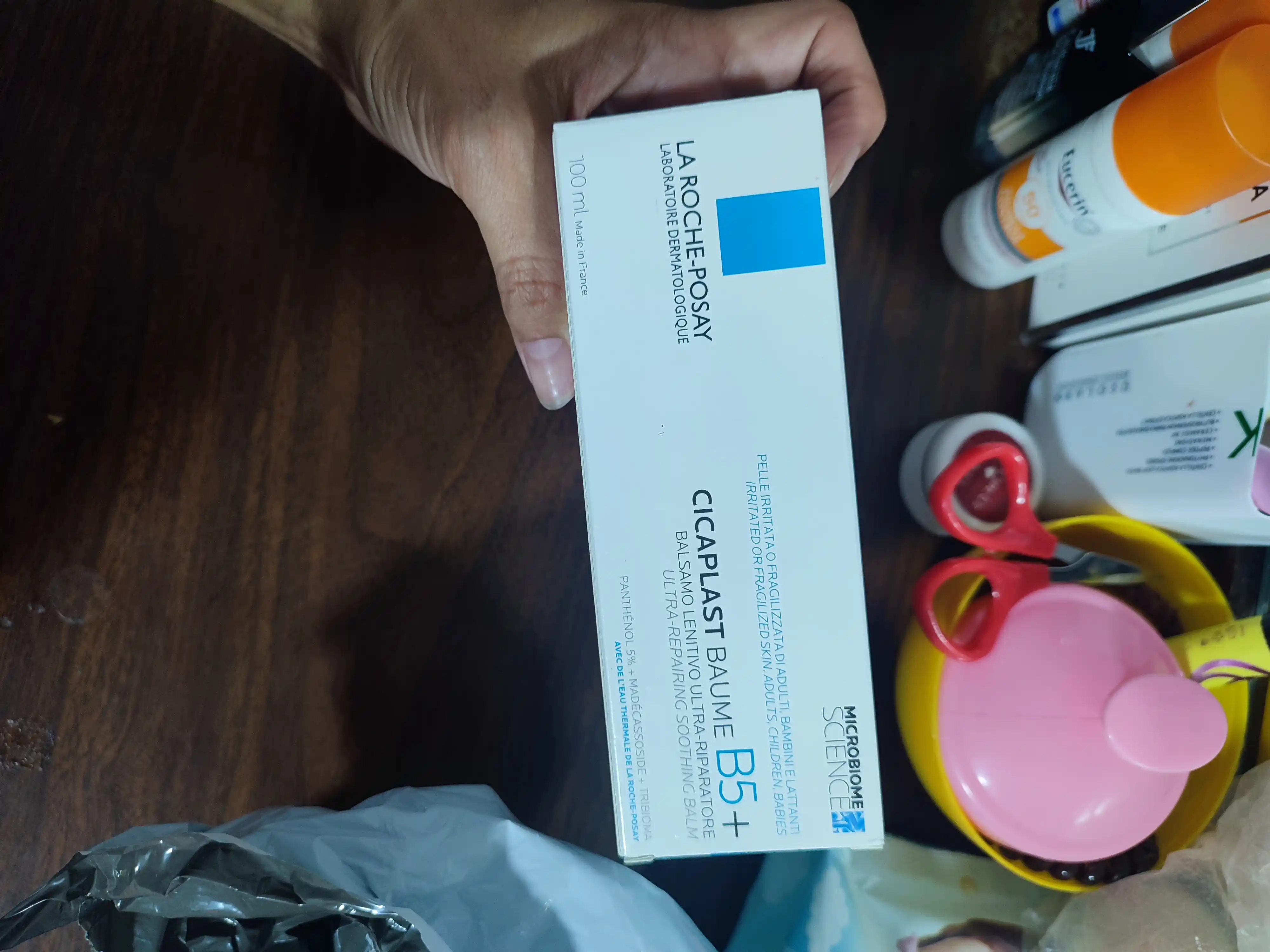 Tinchlantiruvchi ko'p regenerativ balzam LA ROCHE-POSAY CICAPLAST B5+, 100 ml
