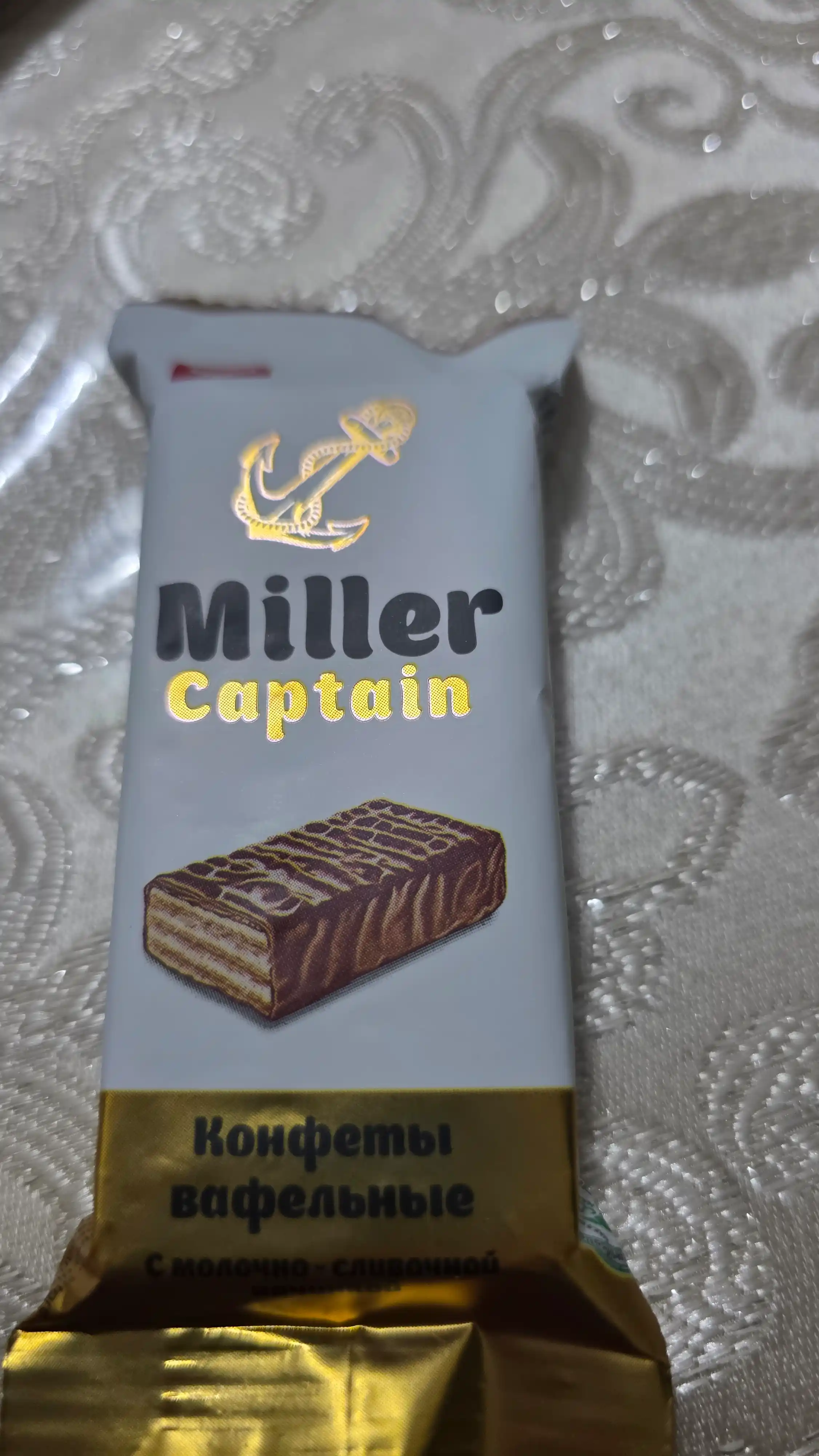 Конфеты вафельные глазированные CAPTAIN MILLER с молочно-сливочной начинкой, коробка 3 кг