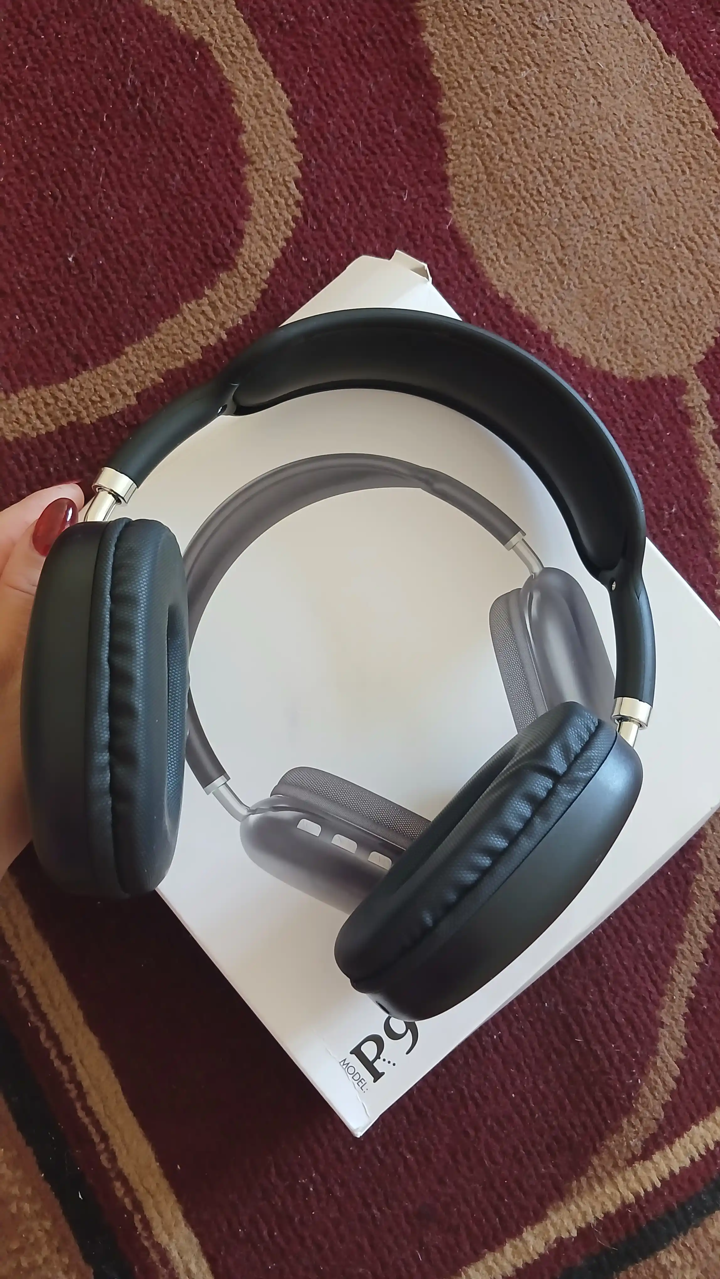 Simsiz Bluetooth quloqchinlar P9, mikrofonli, to'liq o'lchamli