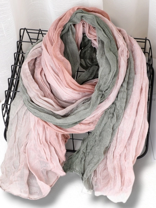 Ayollar uchun viskoza sharfi 180×90 sm, g‘ijimlangan krep, gradient (ombre) - 