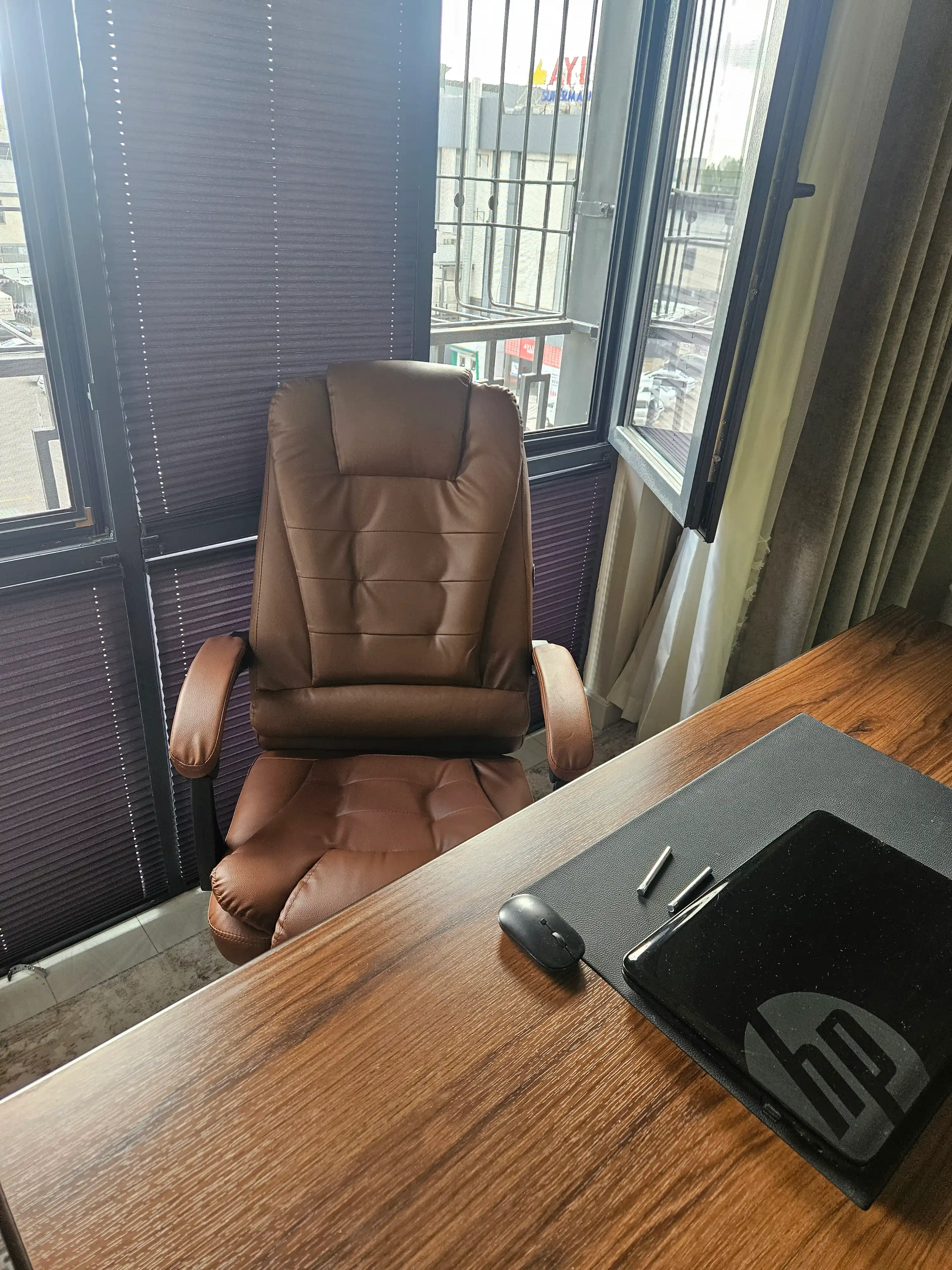 Uy va ofis uchun bel tayanchiga ega ergonomik kompyuter kreslosi
