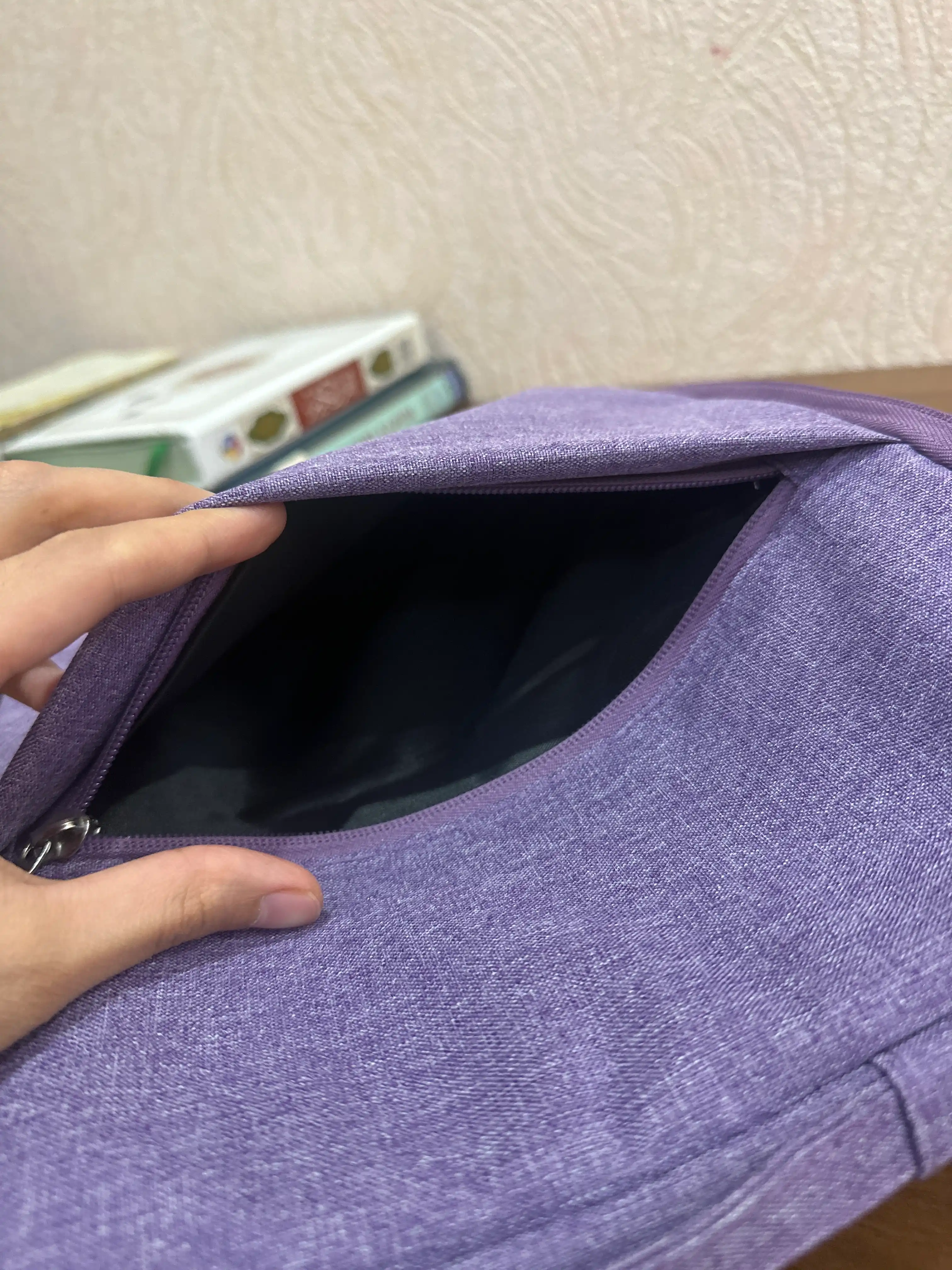 Notebook va MacBook uchun 13, 14, 15.6 dyumli sumka