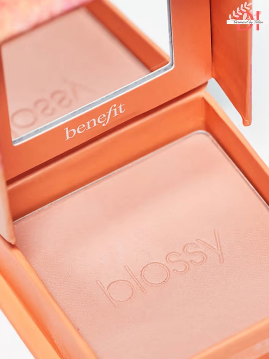 Benefit Warm Apricot Blush iliq o‘rik rangidagi ipakdek qizillik