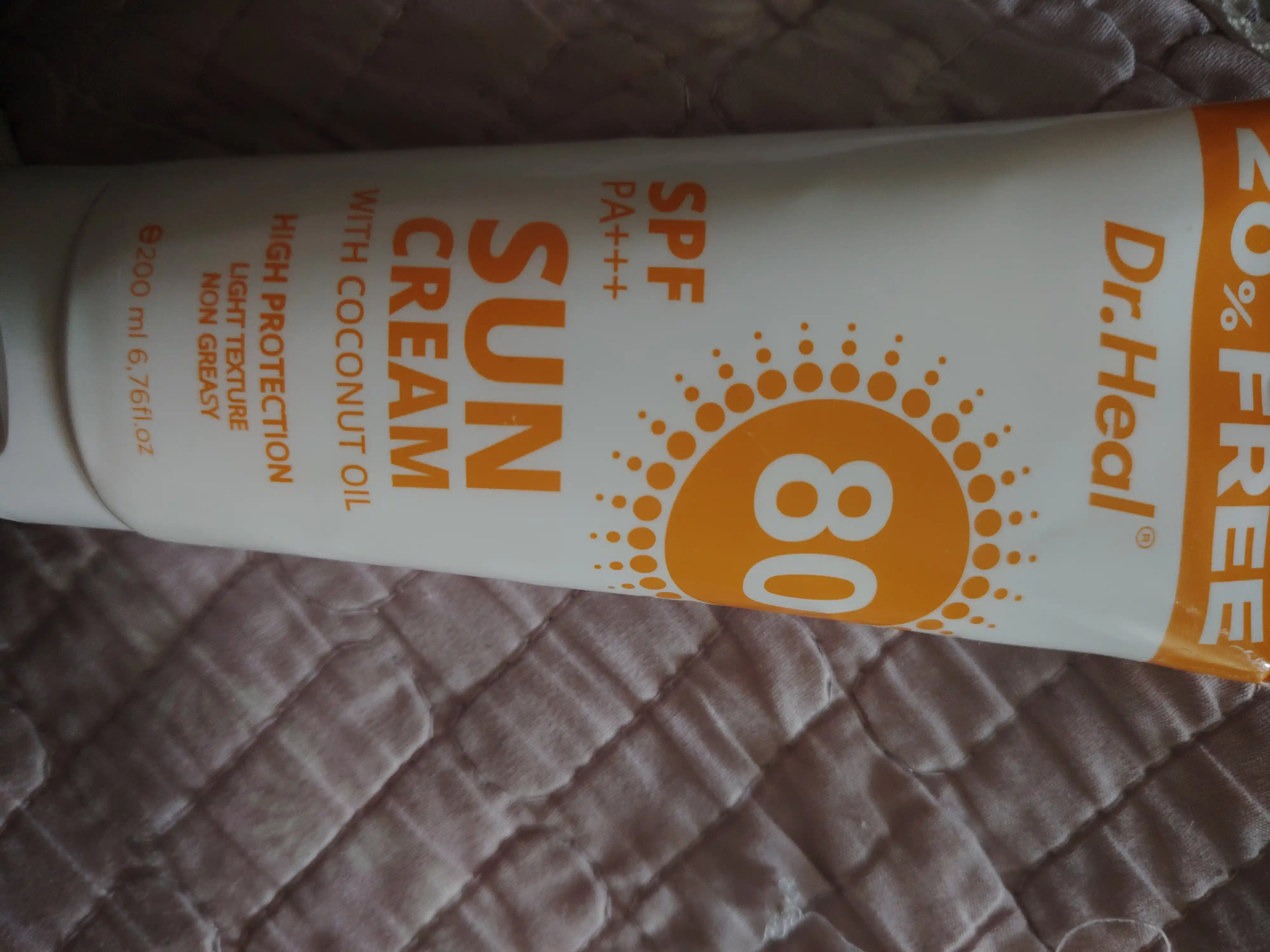 Dr. Heal SPF 80 PA+++ quyoshdan himoya kremi, E vitamini va kokos moyi, 200 ml