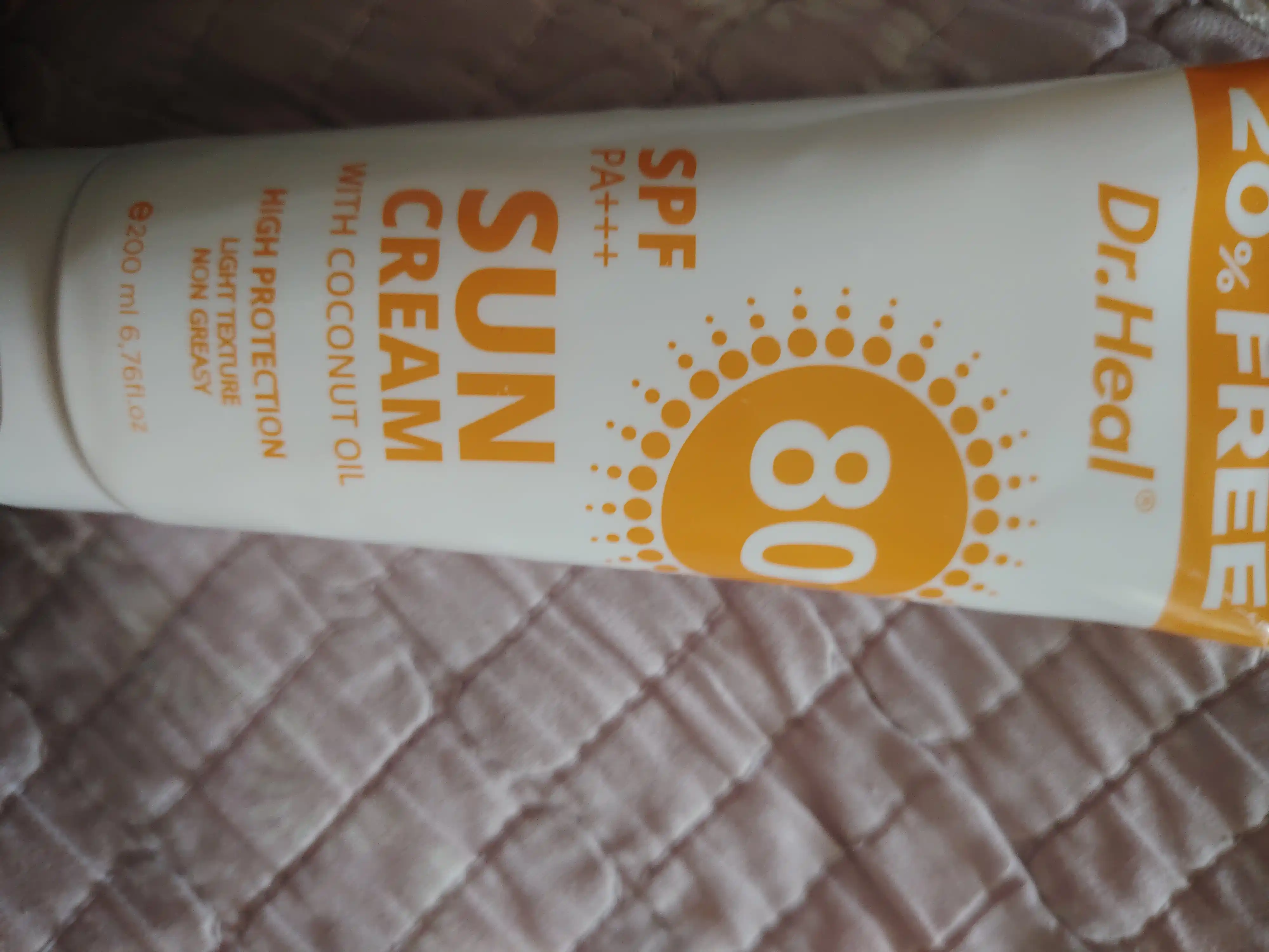 Dr. Heal SPF 80 PA+++ quyoshdan himoya kremi, E vitamini va kokos moyi, 200 ml