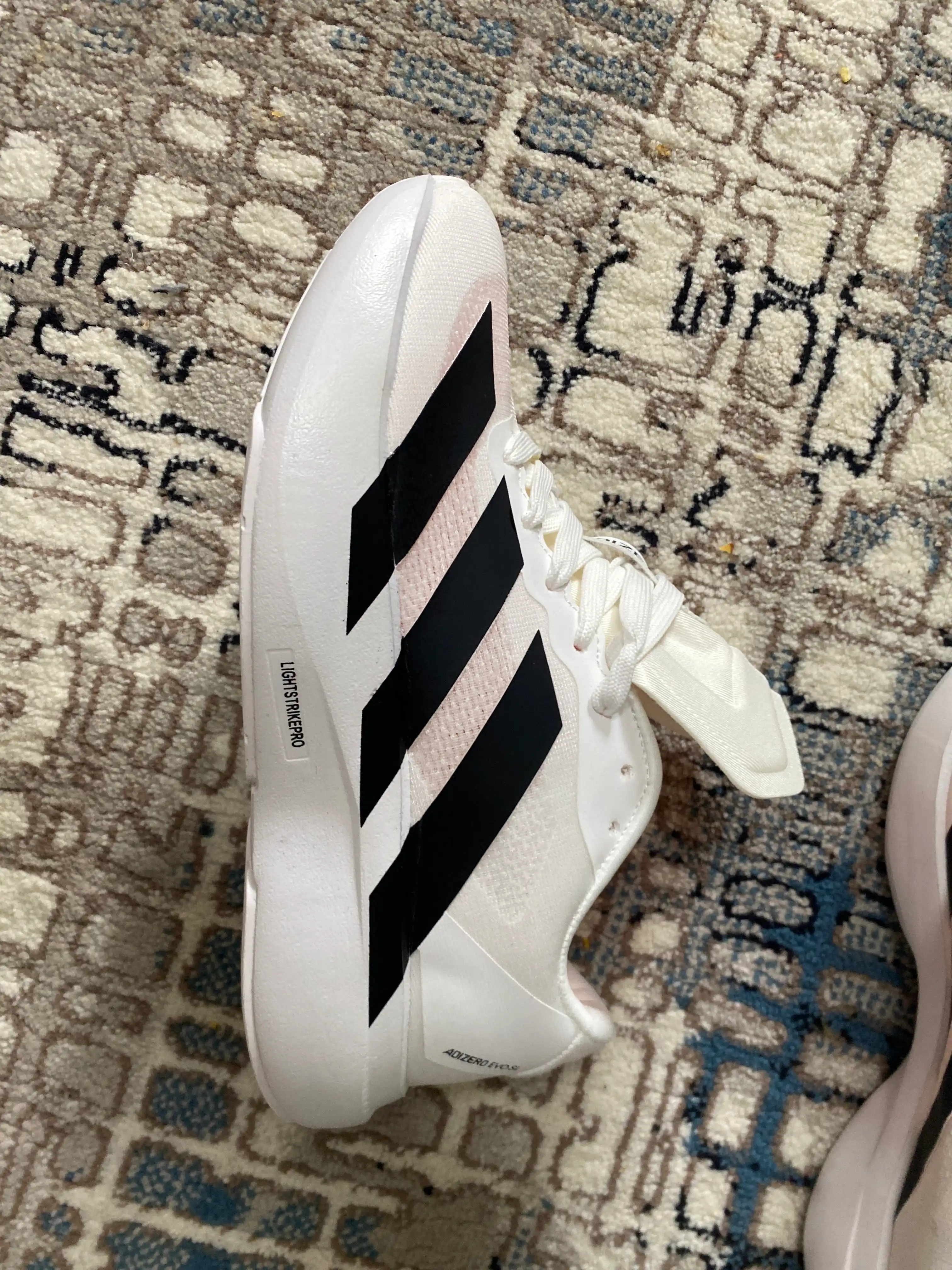ADIDAS ADIZERO LIGHTSTRIKEPRO кроссовки