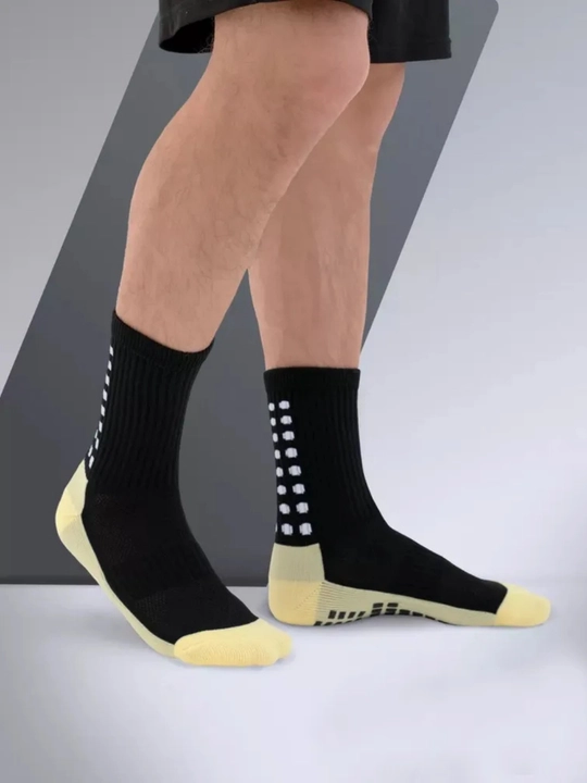 Futbol va trening uchun sirpanmaydigan sport paypoq (Grip Socks), uniseks