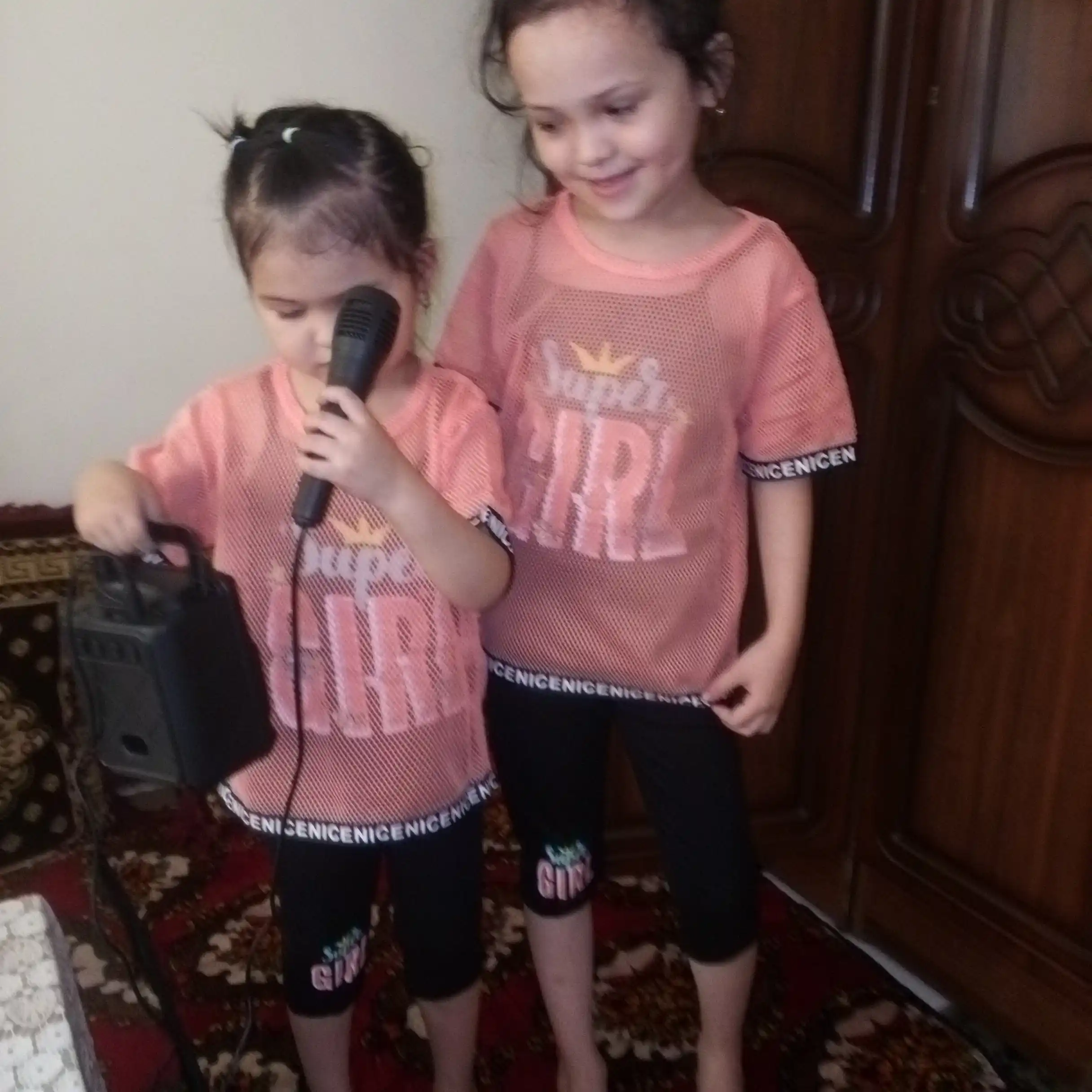 Qizlar uchun uchlik to‘plam