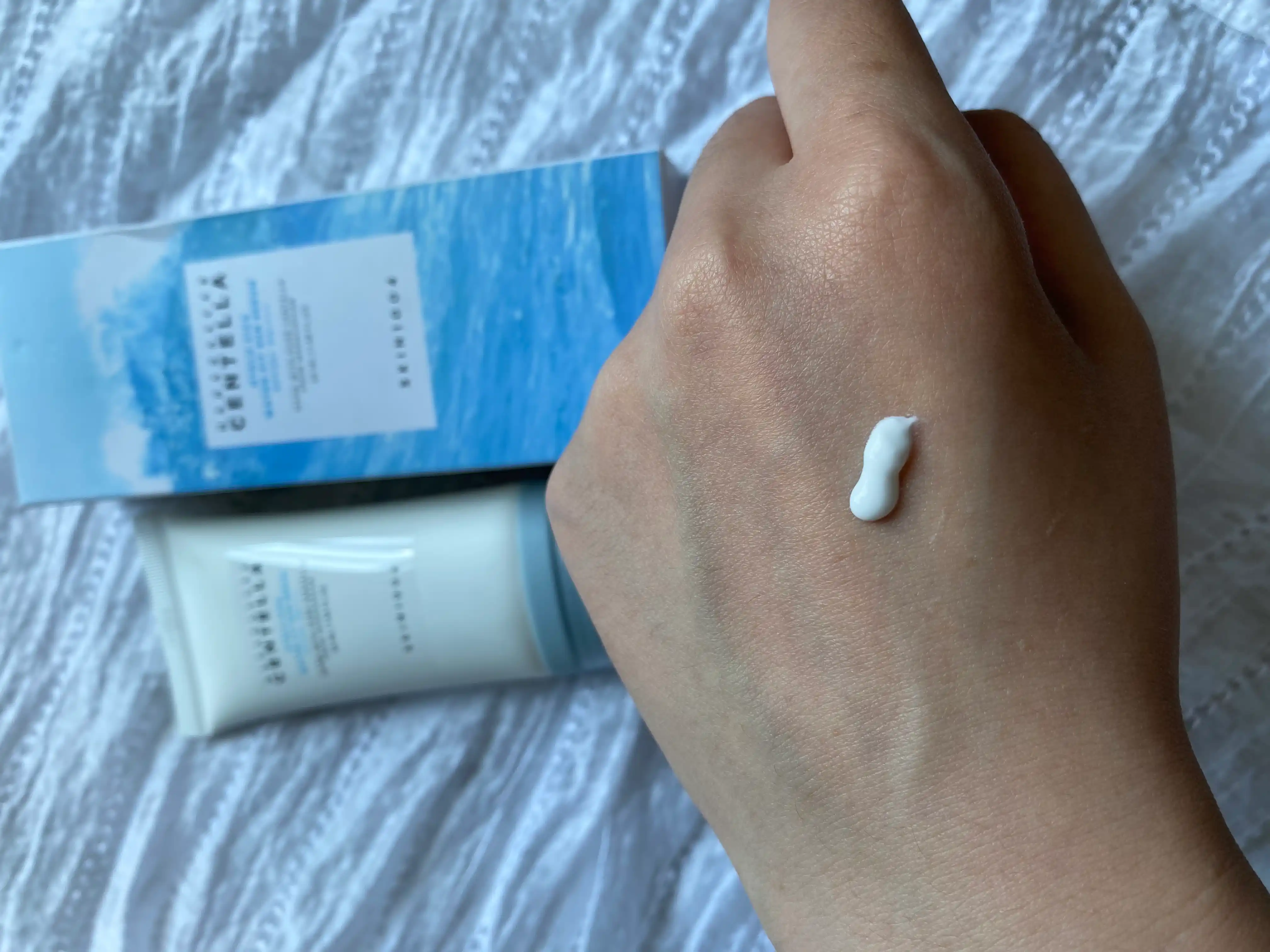 Centellali SPF kremi, Quyoshdan himoyalovchi krem, Yuz uchun krem, Namlashtiruvchi krem