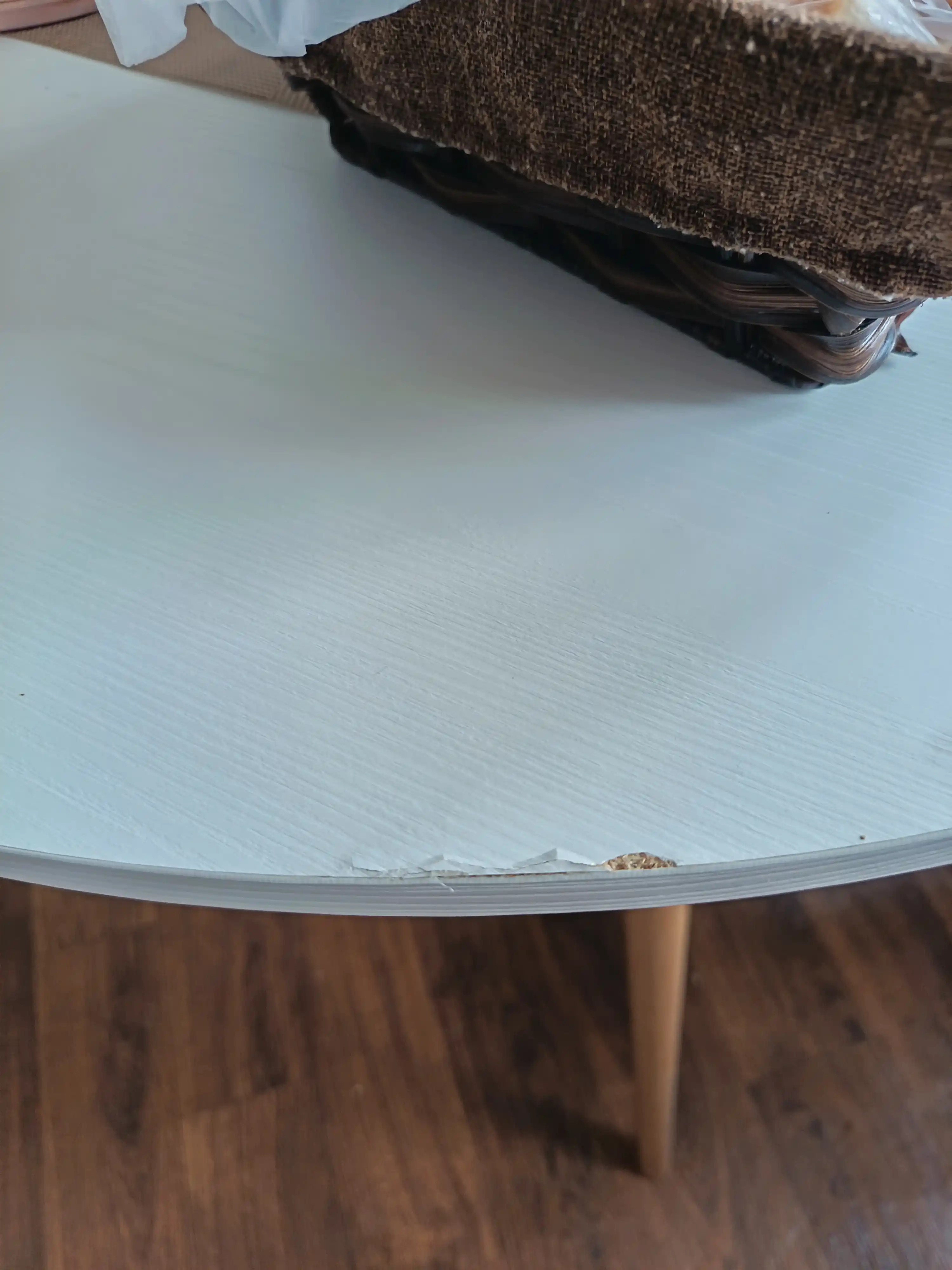 Стол обеденный AIKO Stockholm Egger, кухонный, из ЛДСП и стали, круглый, 90 x 90 x 75 см
