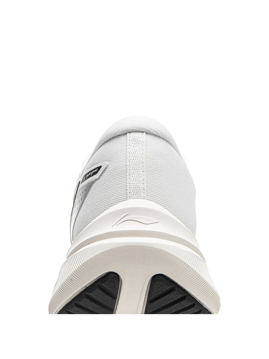 Li-Ning Yueying 5 — профессиональные беговые кроссовки нового поколения