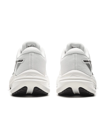 Li-Ning Yueying 5 — профессиональные беговые кроссовки нового поколения