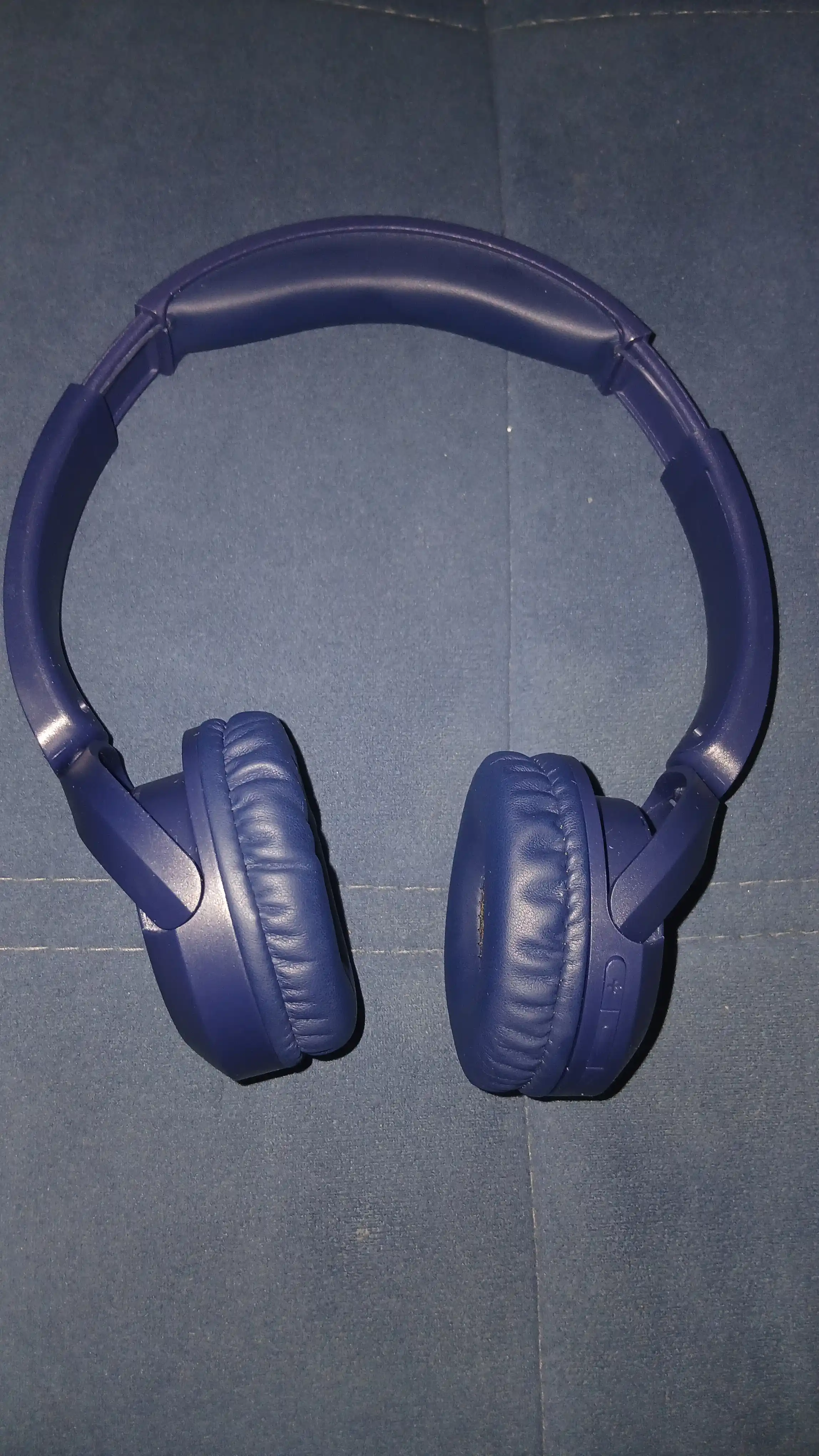 Sony WH-CH520 simsiz quloqchinlari Bluetooth, mikrofon naushnik va 50 soatgacha ishlash