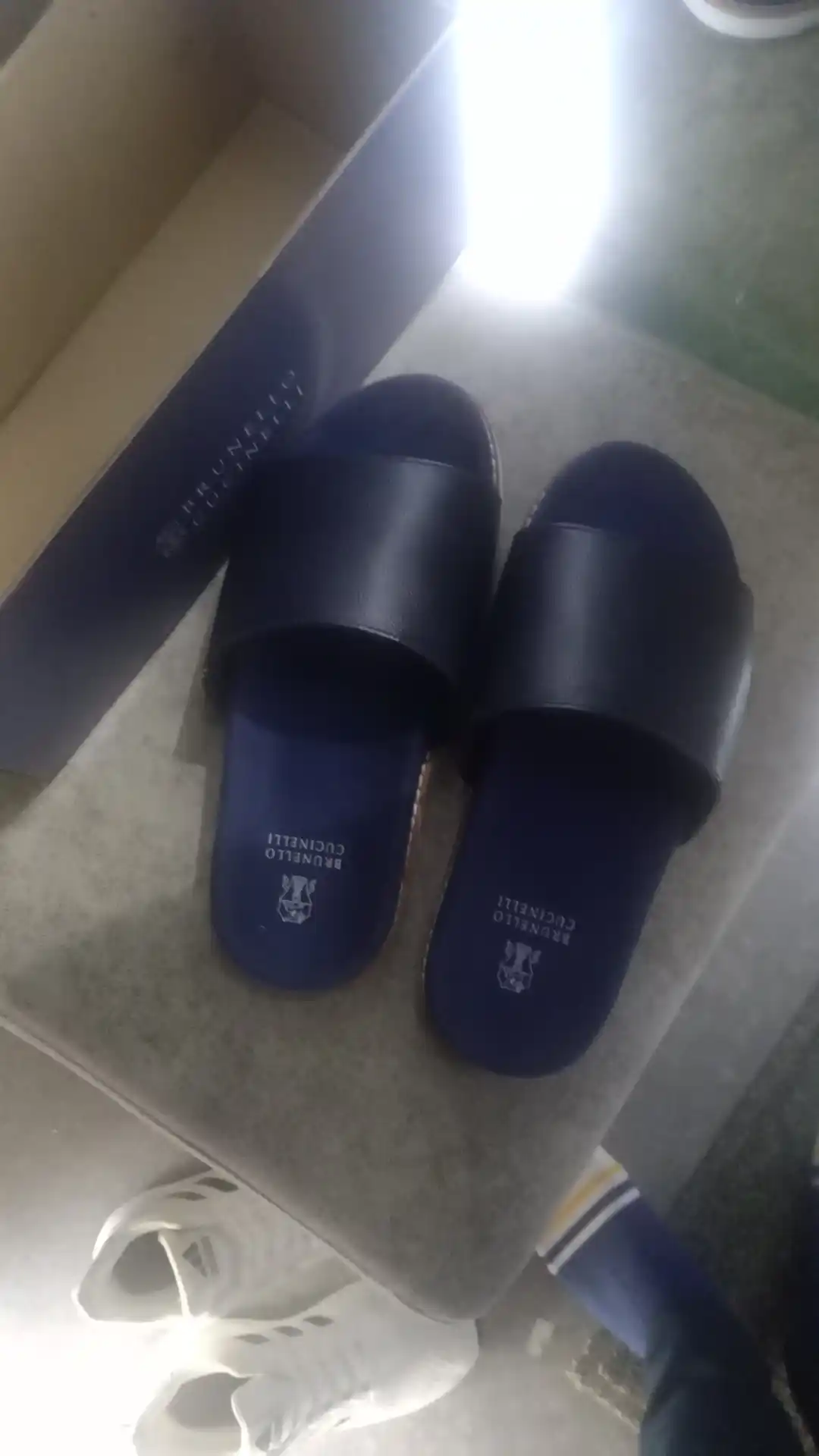 Erkaklar uchun tapichka, Brunello Cucinelli shippaklari, 39-43 razmerda