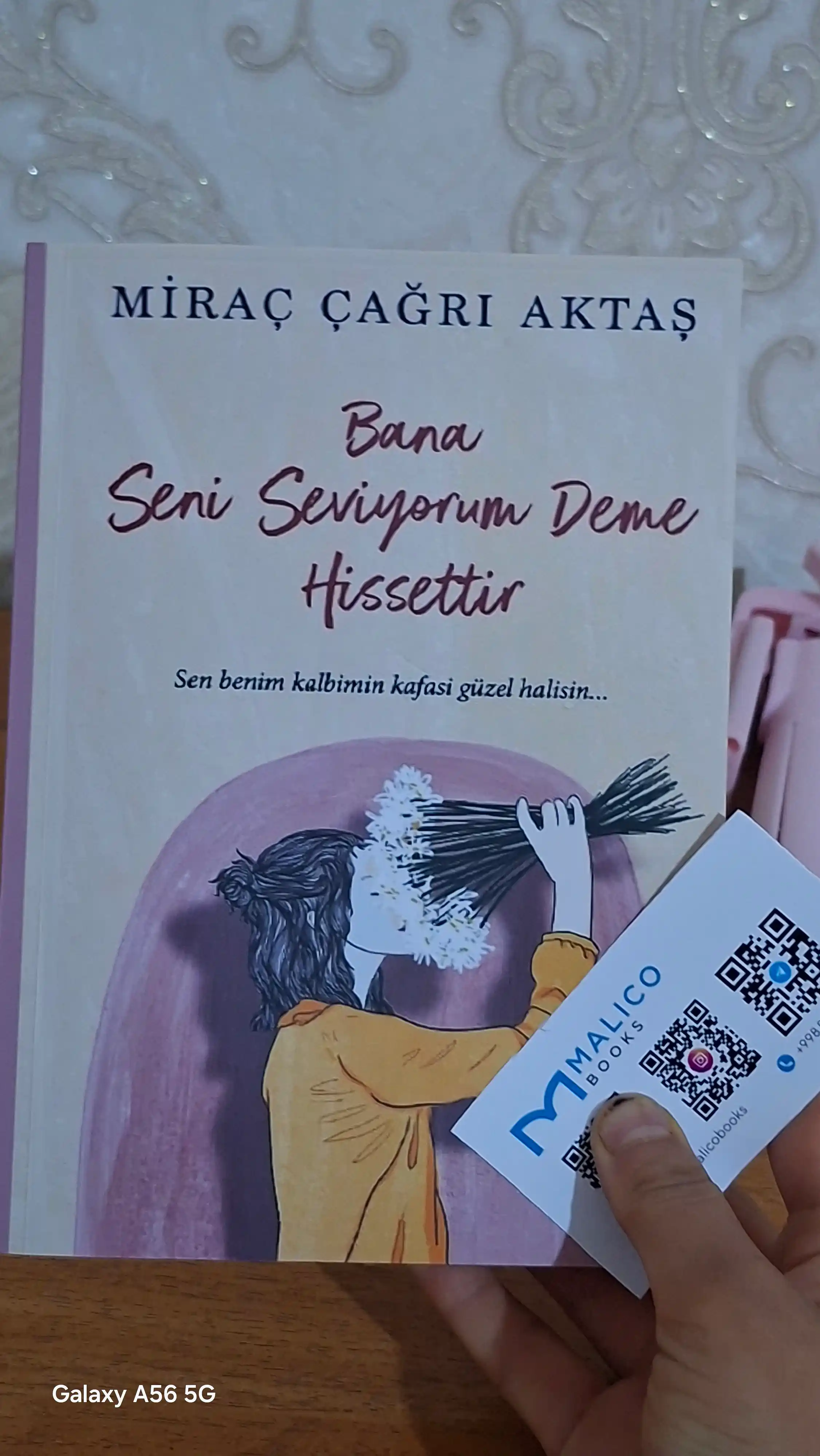 Bana seni seviyorum deme hissettir. Mirac Cagri Aktas (Turk tilidagi kitob)