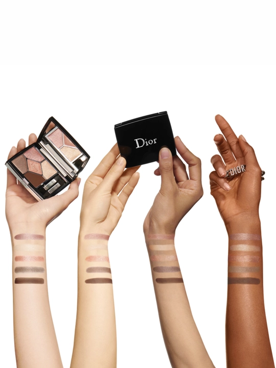 Палетка теней для глаз DIORSHOW 5 COULEURS 649 Nude Dress 5 роскошных  оттенков