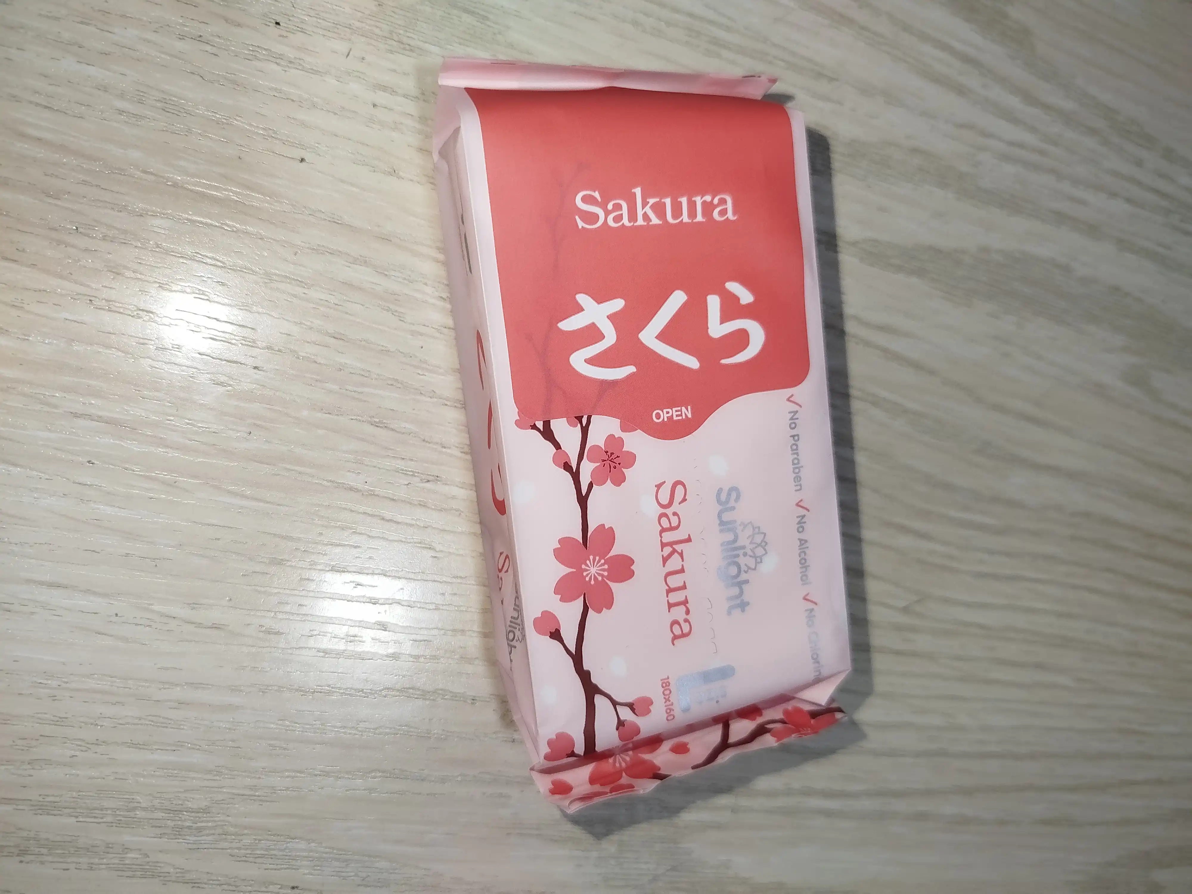 Влажные салфетки Sunlight Sakura 12шт