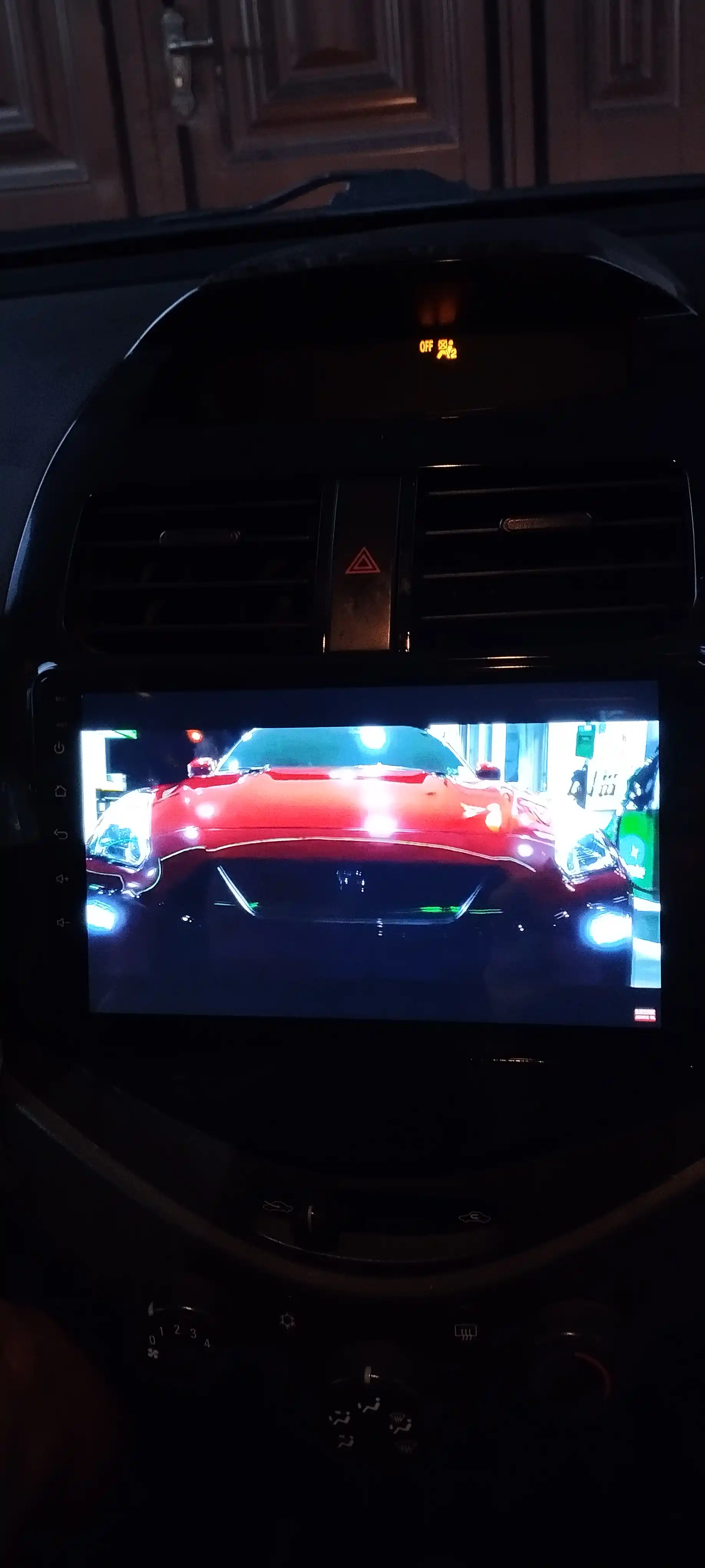 Автомонитор Tesla, 4+64 Гб WiFi кулер, с проводами и рамкой или без рамки