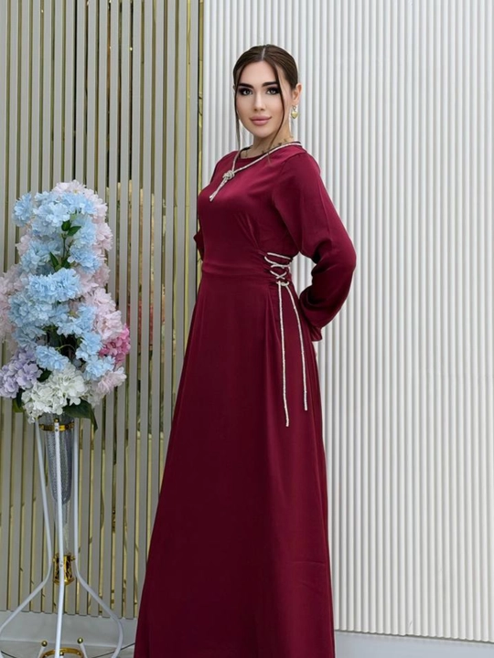 Ayollar ko'ylagi- oqshom libosiga ham kundalik kiyishga ham mos keladigan ko'ylak - 