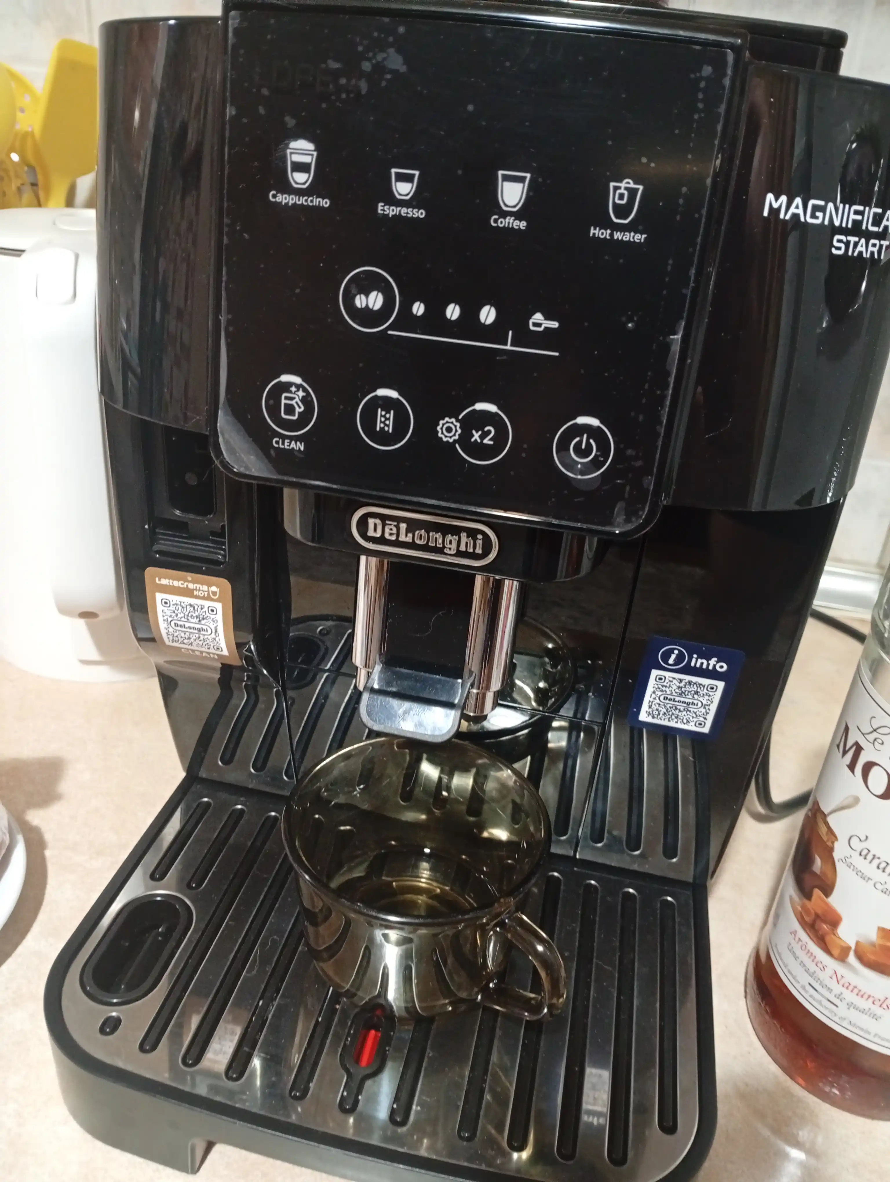 DeLonghi ECAM220.60.B Magnifica Start avtomatik qahva mashinasi LatteCrema