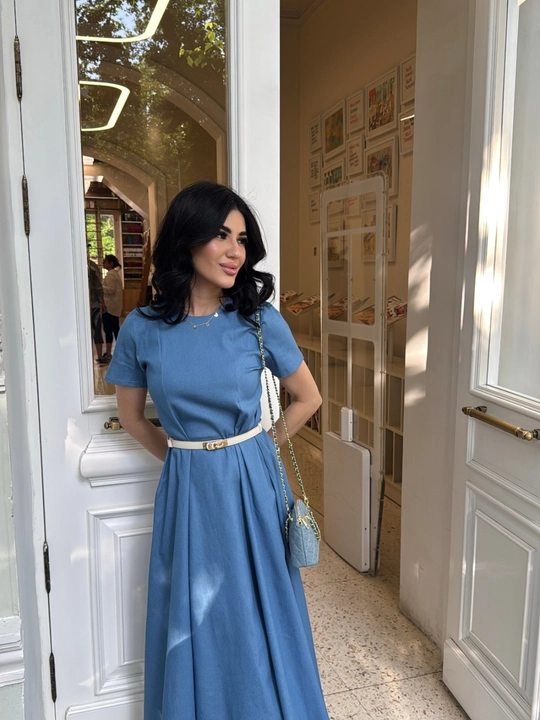 Belbog‘li va keng yubkali ayollar maxi ko‘ylagi S-XL