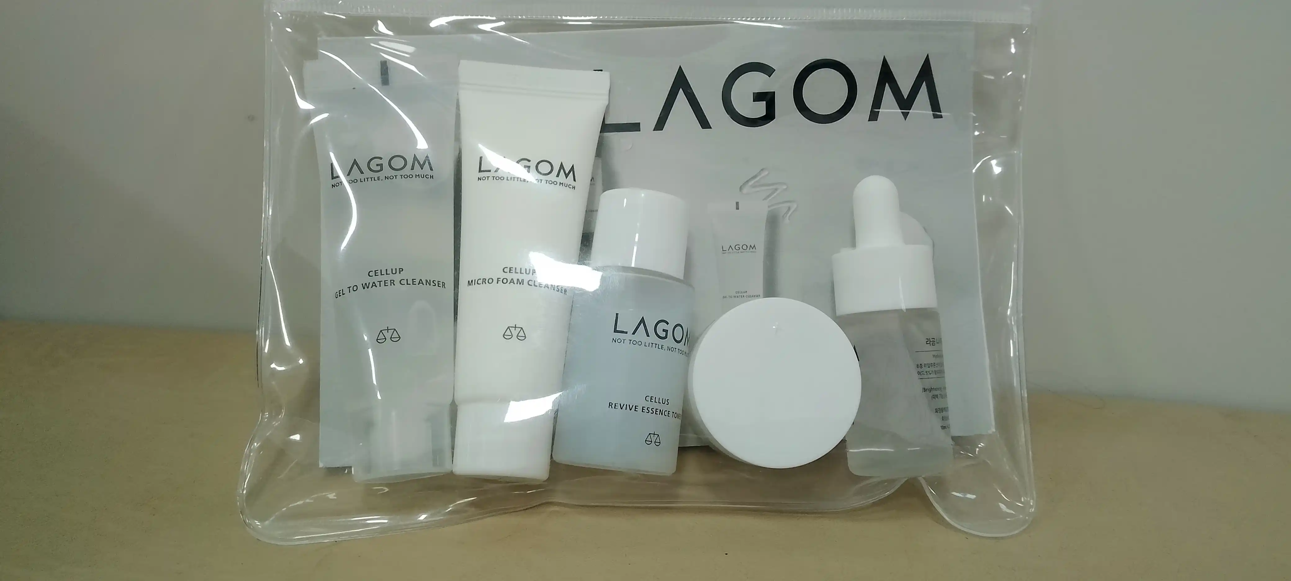 Lagom Travel Kit набор миниатюр для увлажнения кожи лица