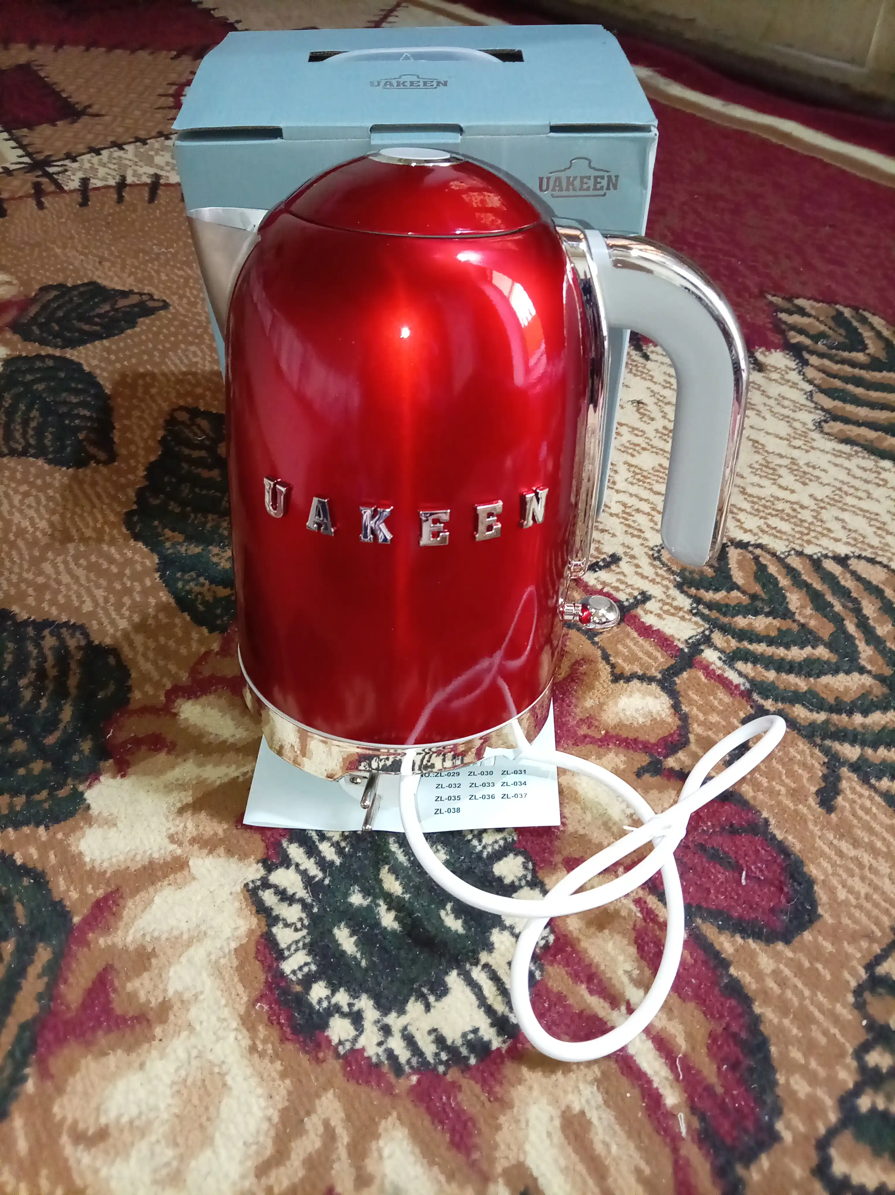 UAKEEN elektr choynagi 2 l, 2200 Vt, po‘latdan yasalgan, avtomatik o‘chadigan