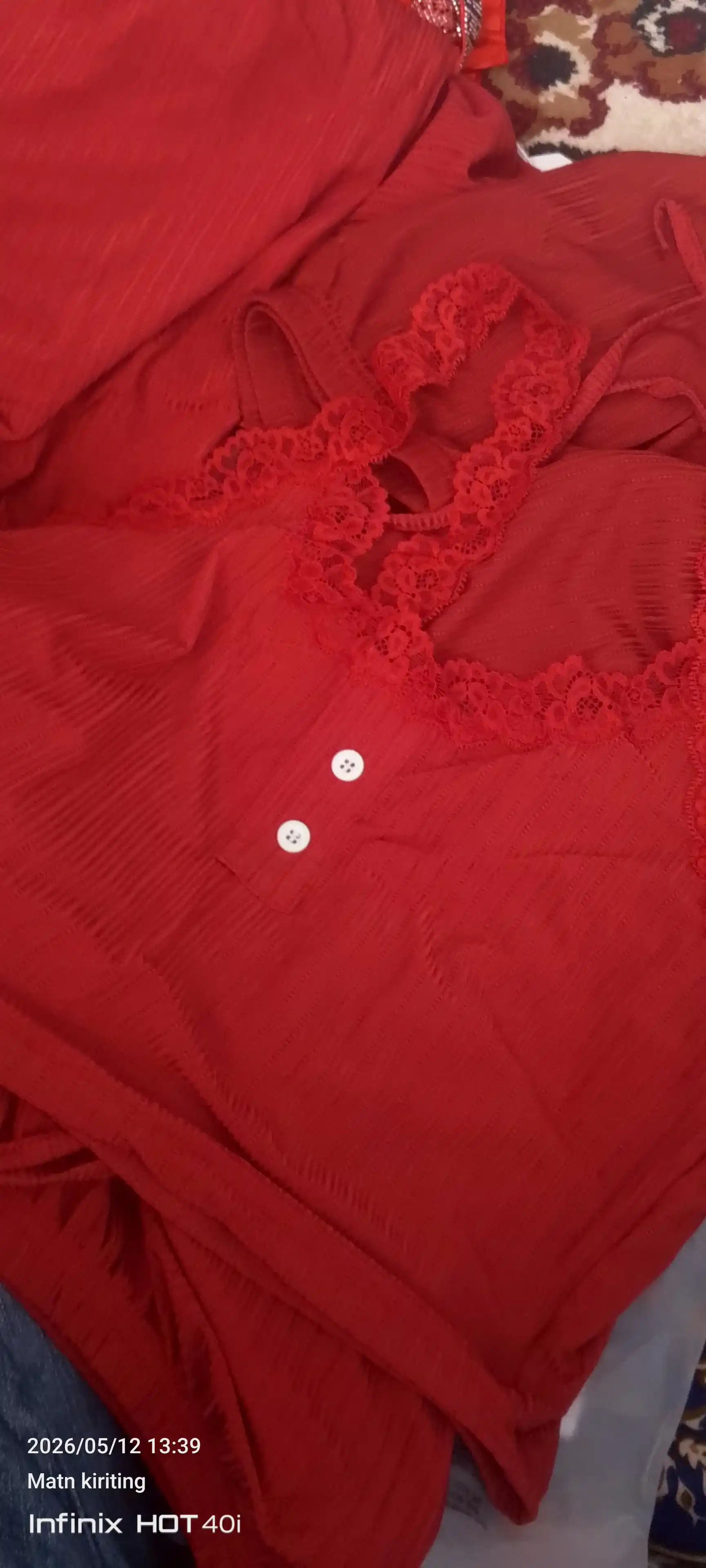 Pijama ayollar uchun 3x1, ayollar uy kiyimi to‘plami, gulli troyka – top, shim va shortik