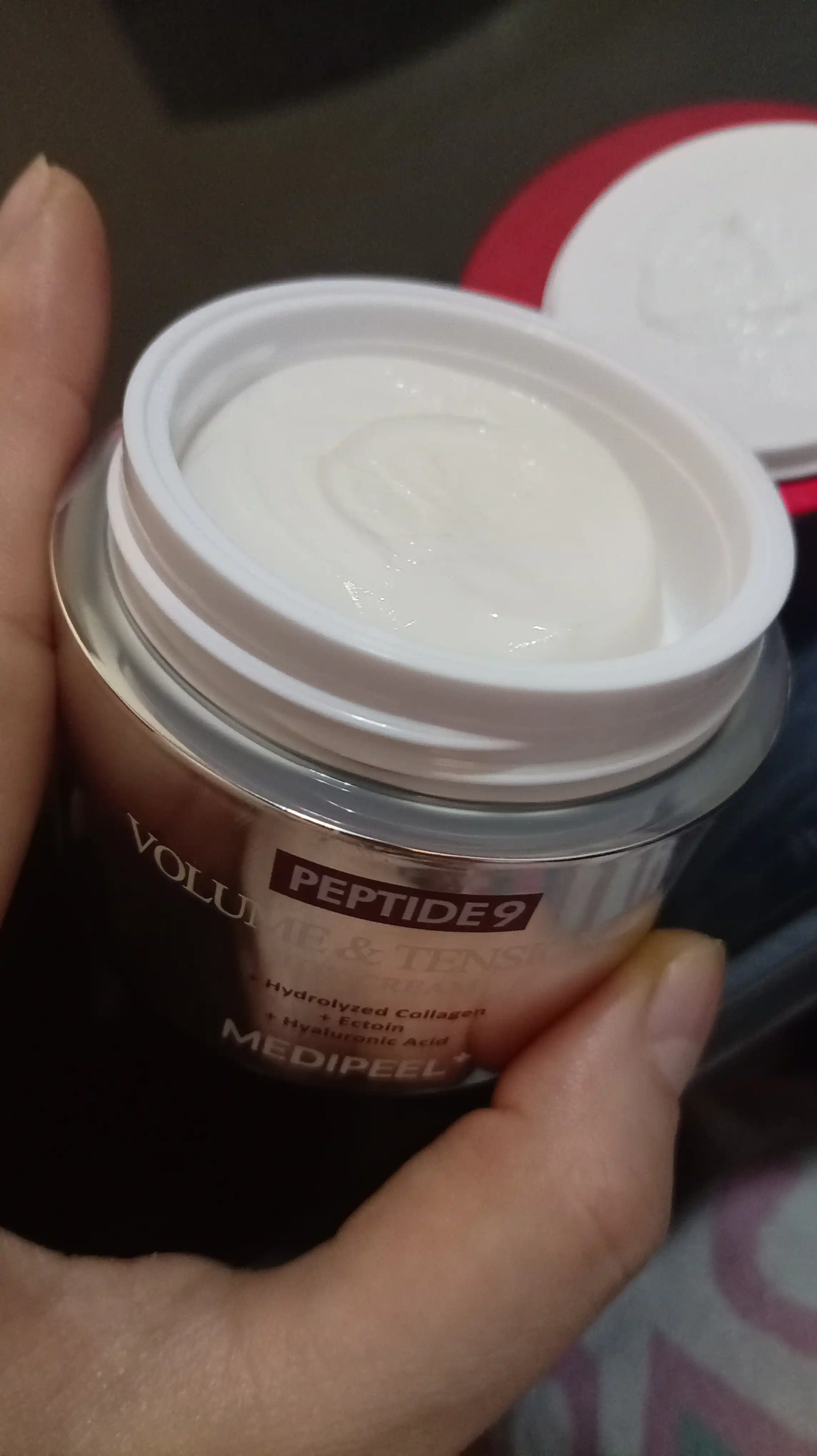 Medipeel Peptide 9 Volume & Tension Tox Cream Pro - ajin uchun peptidli krem