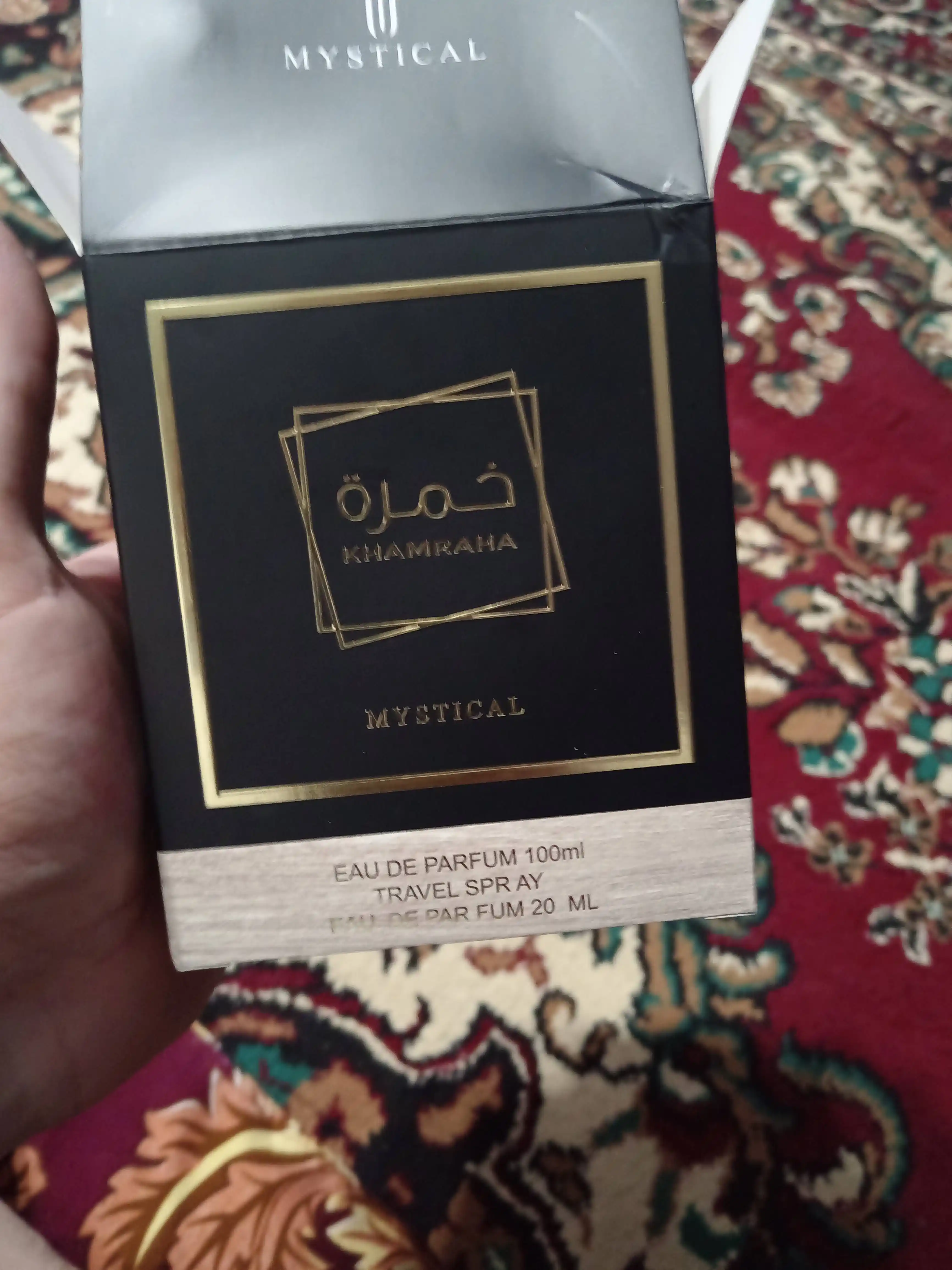 Lattafa Khamrah Parfyumlangan suv, 100 ml, Sharqona shirinlik