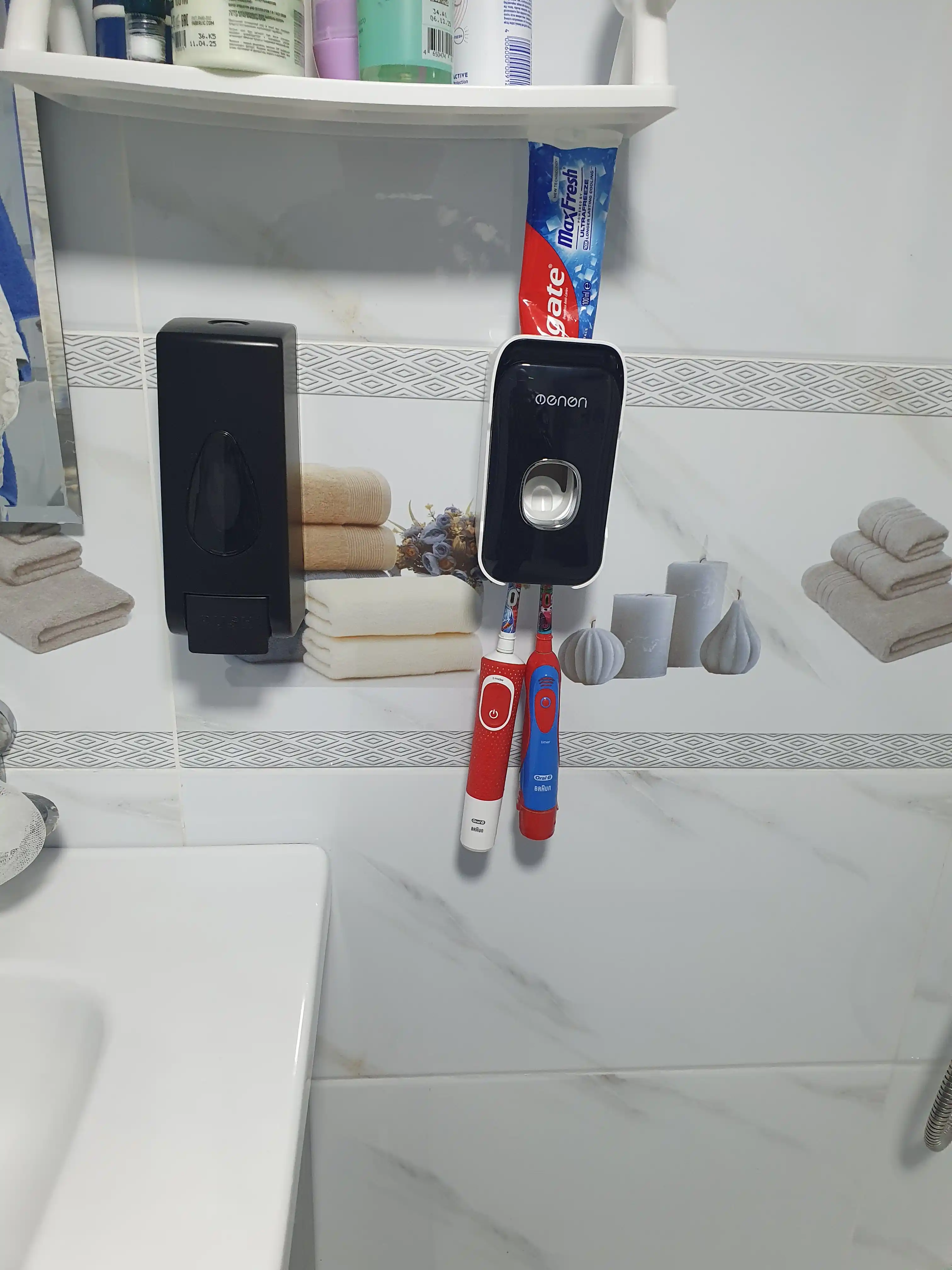 Devorga o‘rnatiladigan avtomatik tish pastasi dispenseri, namlikka chidamli ABS