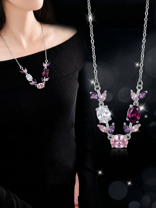 Ayollar zanjiri - oqqush shaklidagi marjon, SWAROVSKI kristallari bilan bezatilgan