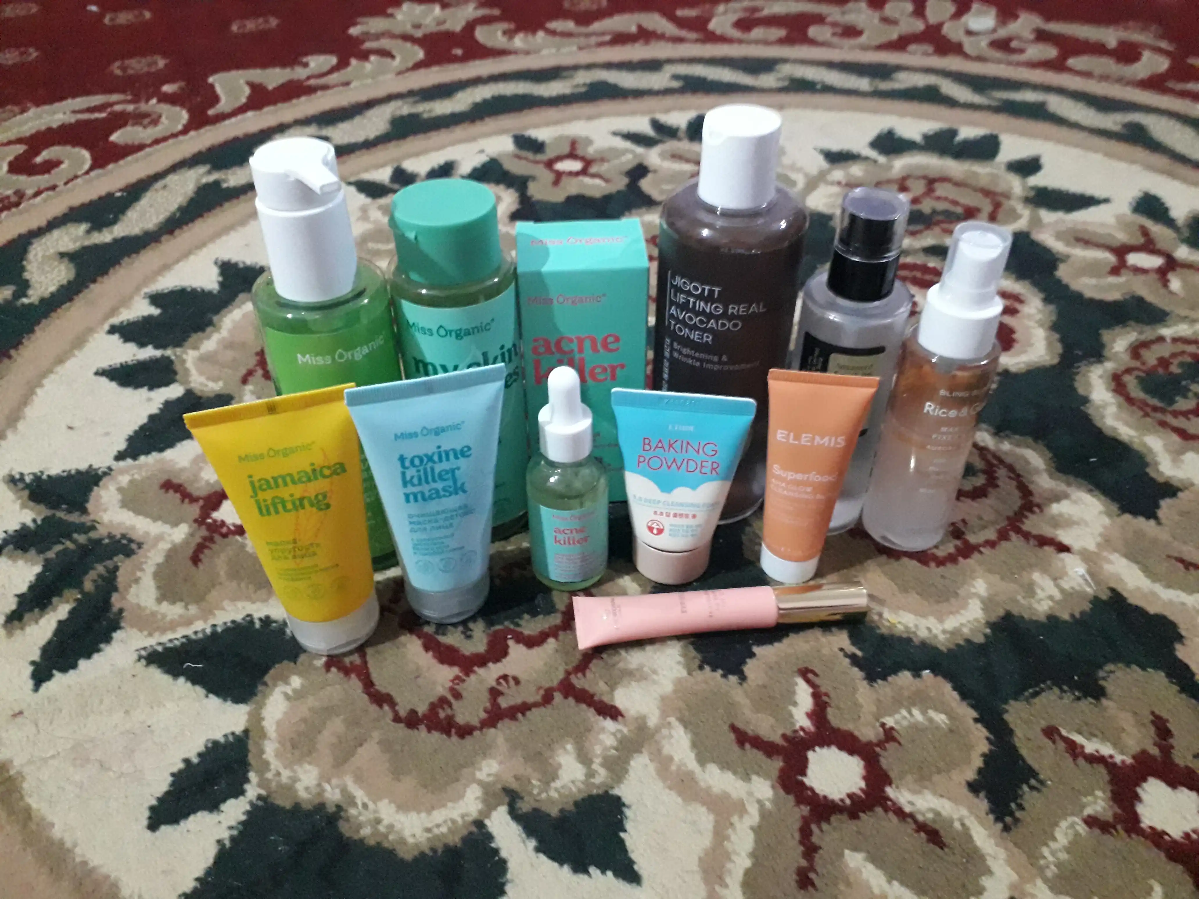 Elemis Очищающее масло для лица с AHA-кислотами Superfood AHA Glow Cleansing Butter 20 мл
