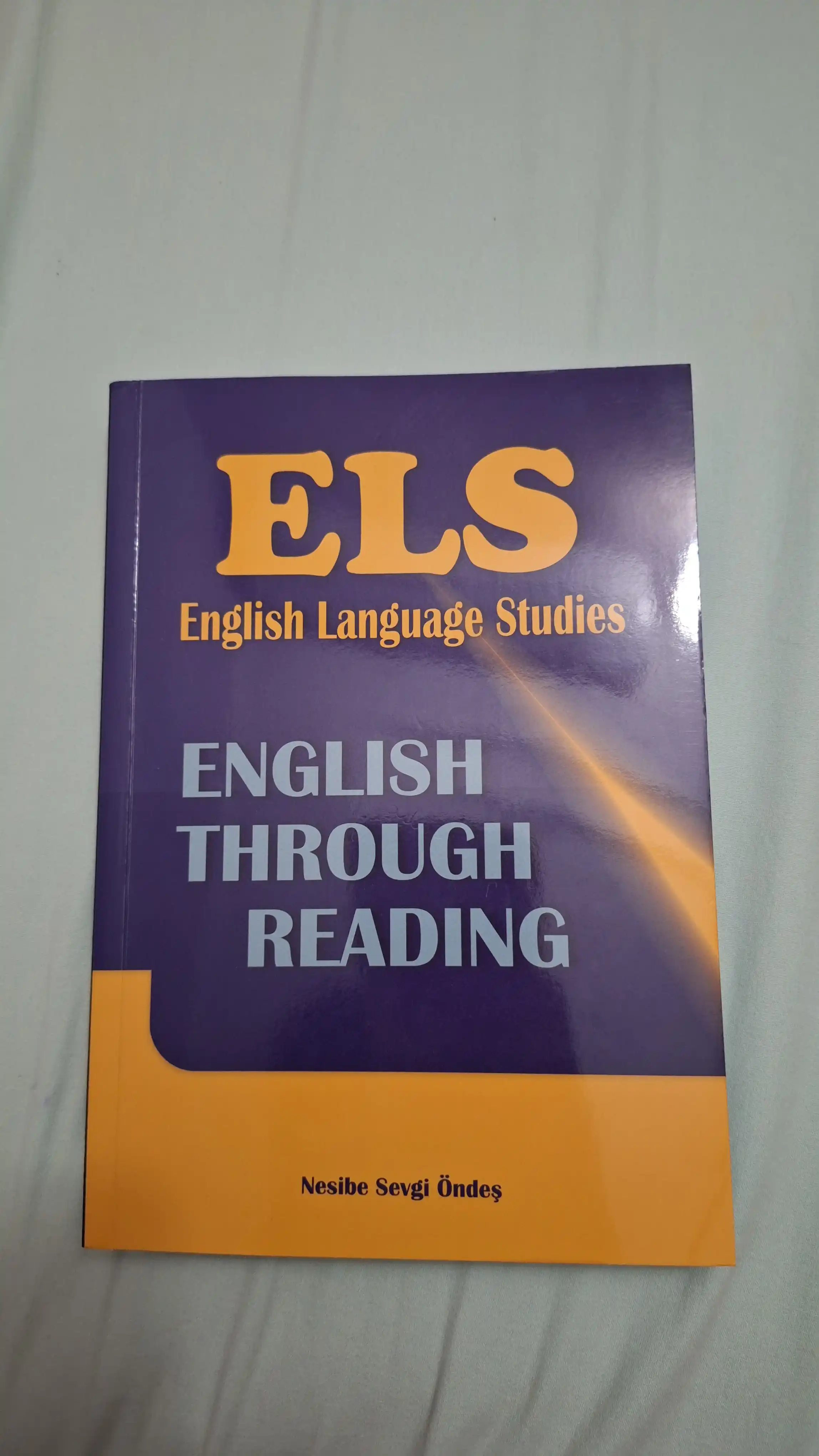 ELS English Language Students, English Through Reading, A4