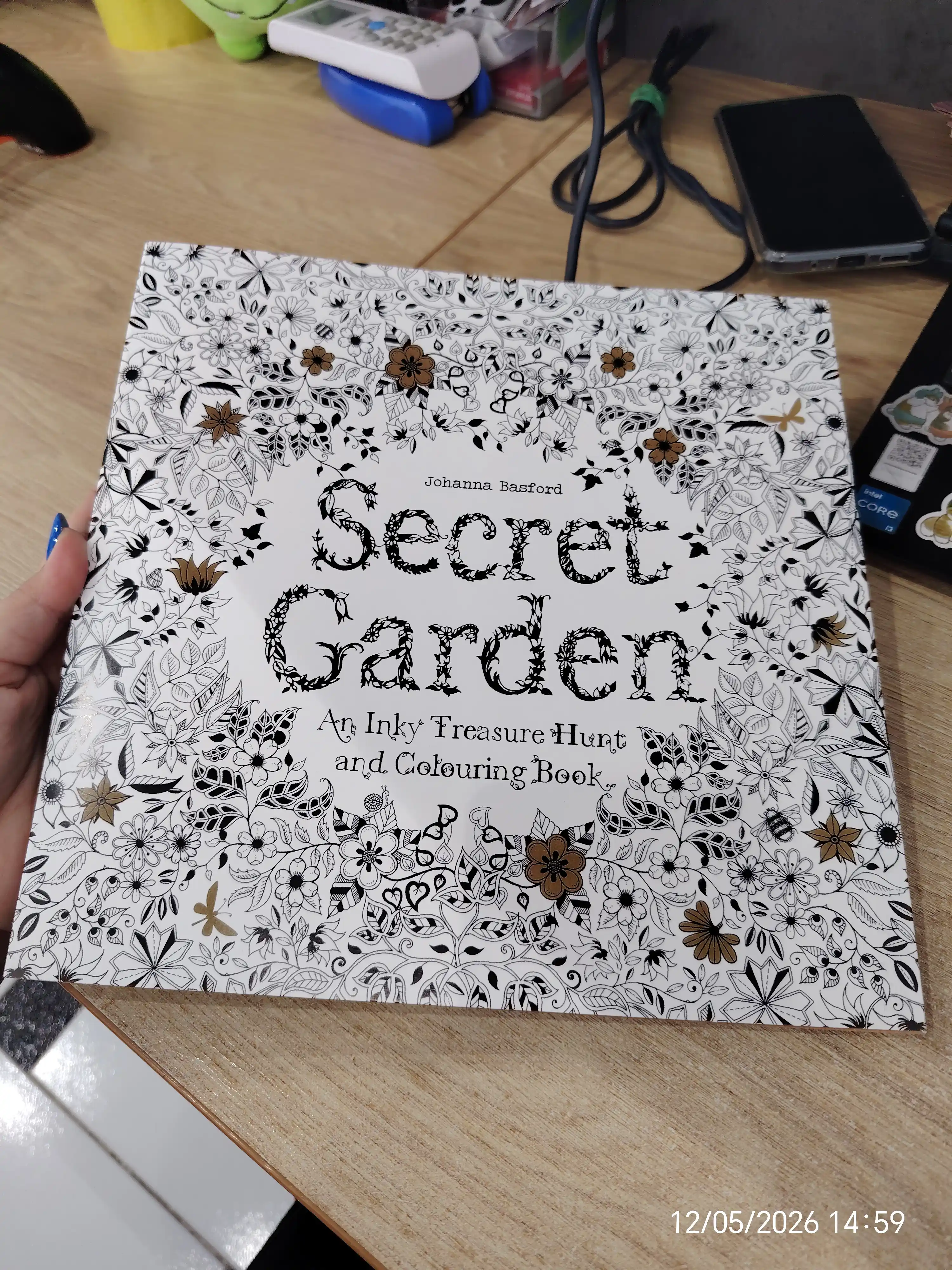 Mandala, anti-stress, boyash kitobi, raskraska, kattalar uchun, 96 bet, Secret garden
