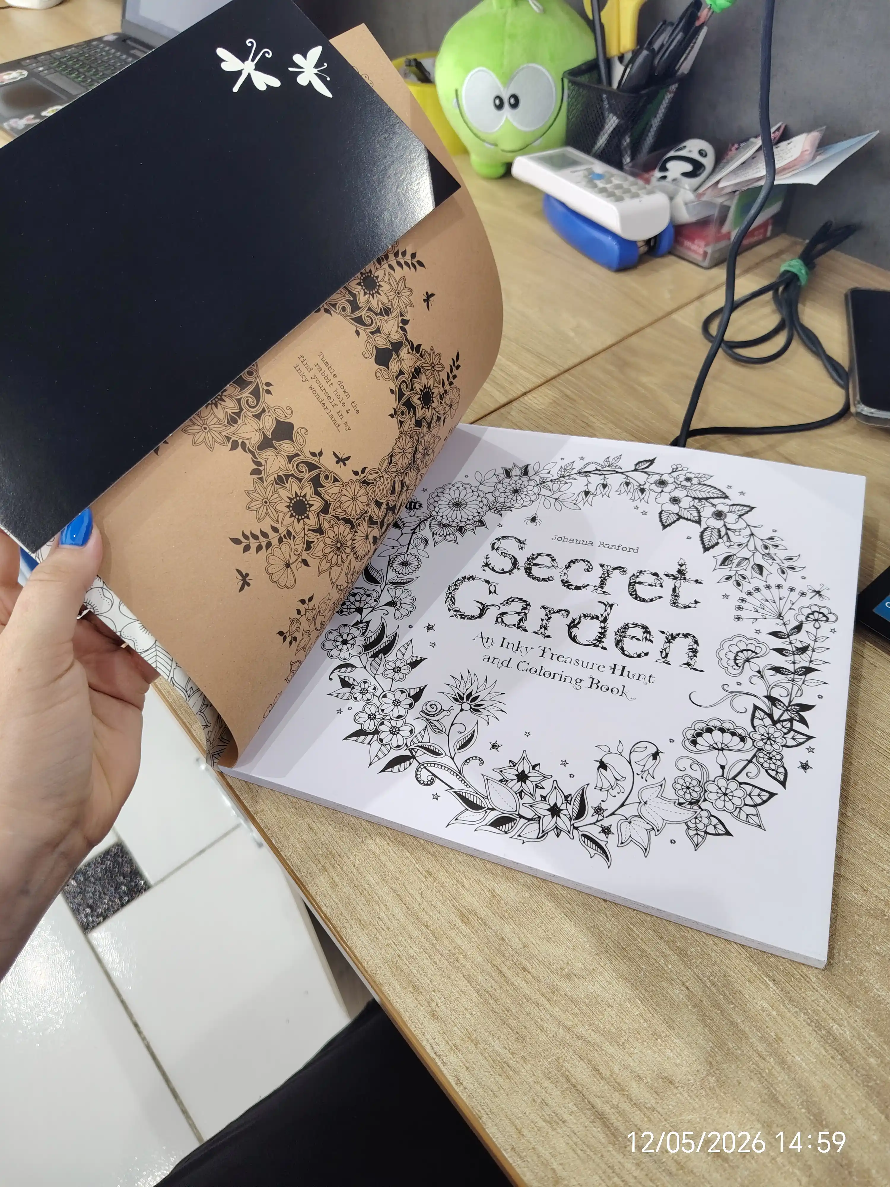 Mandala, anti-stress, boyash kitobi, raskraska, kattalar uchun, 96 bet, Secret garden