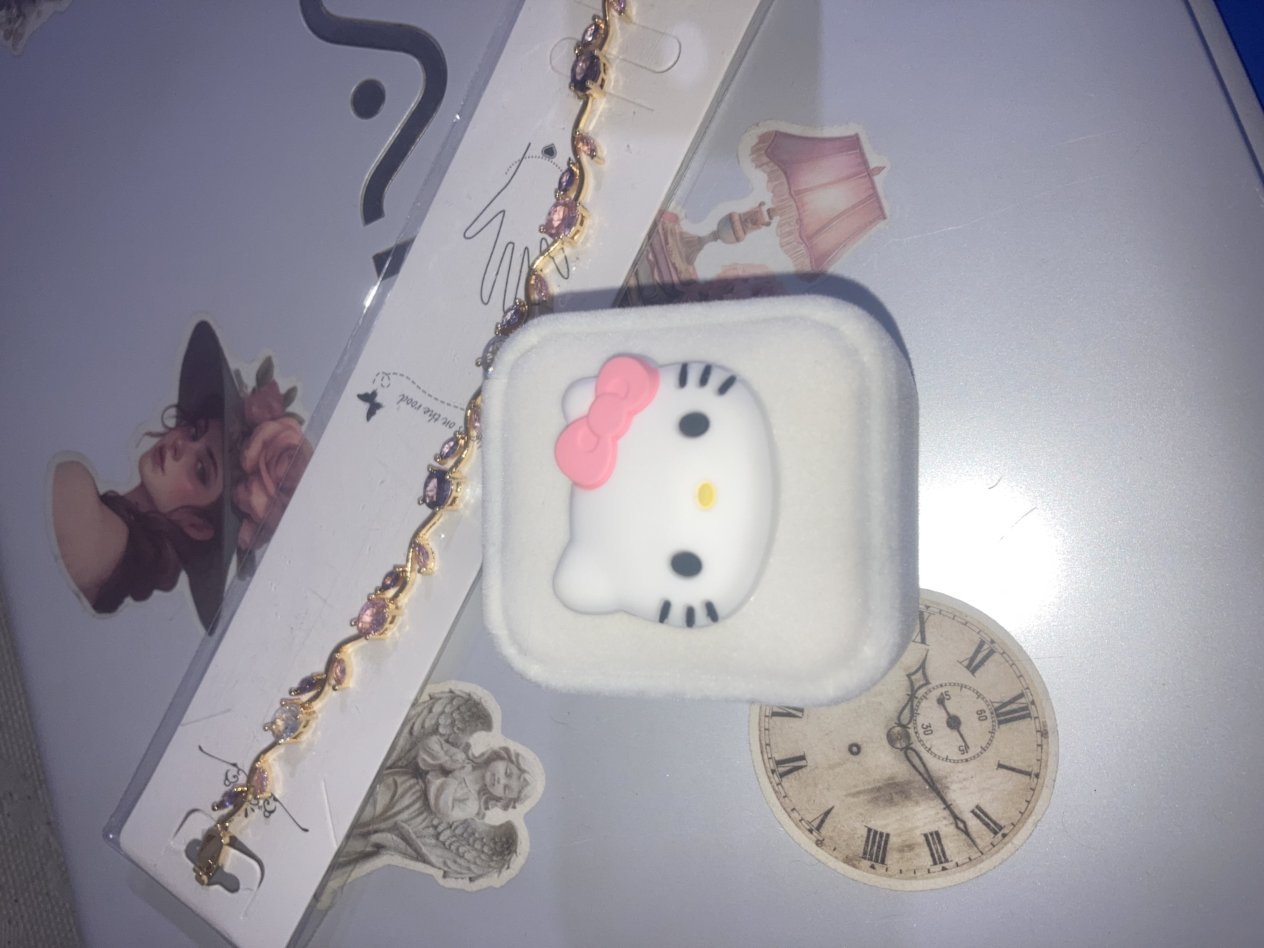 Коробка для колец, подарочная, бархатная, китти, клубника